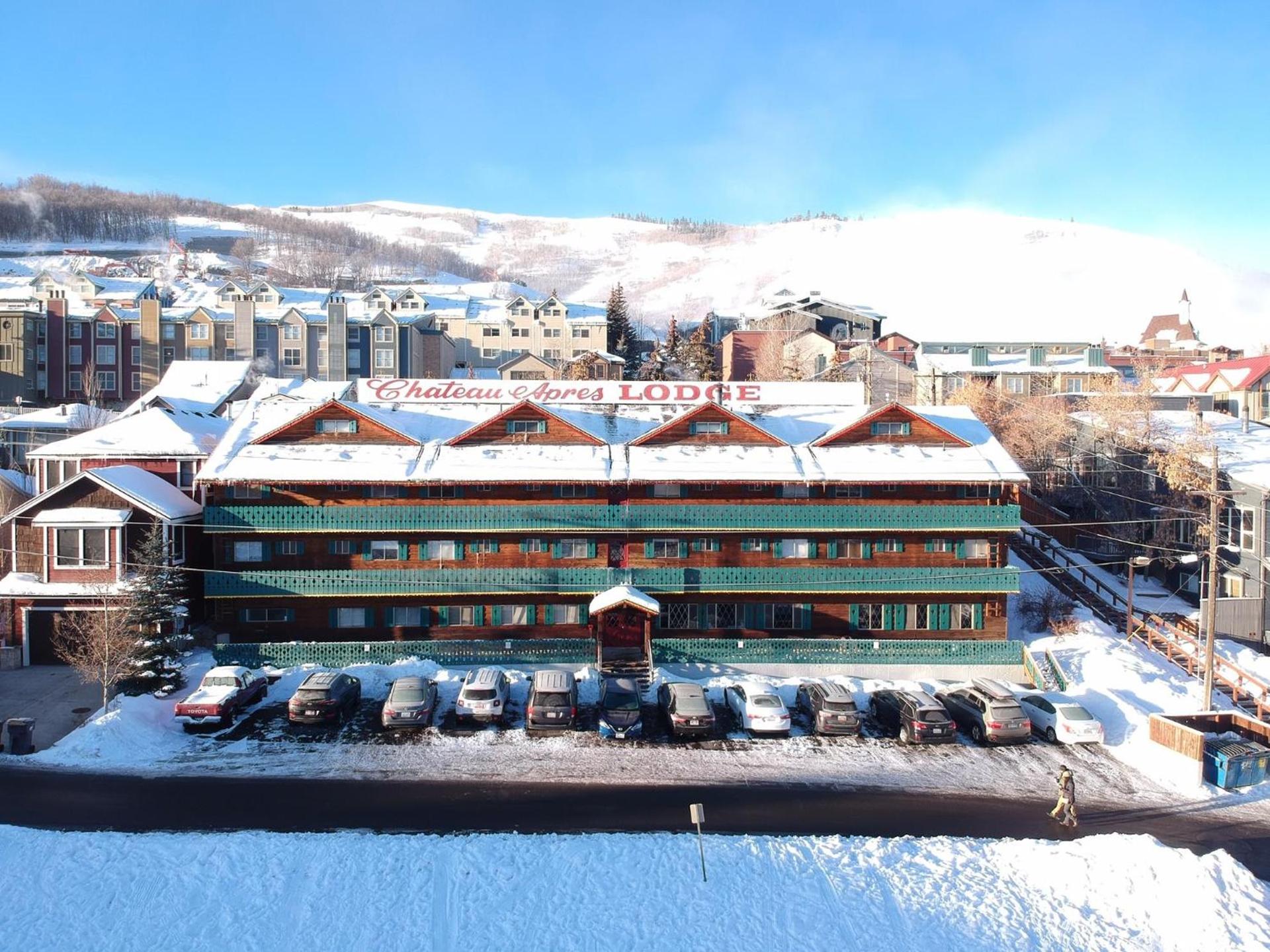 Chateau Apres Lodge photo 1