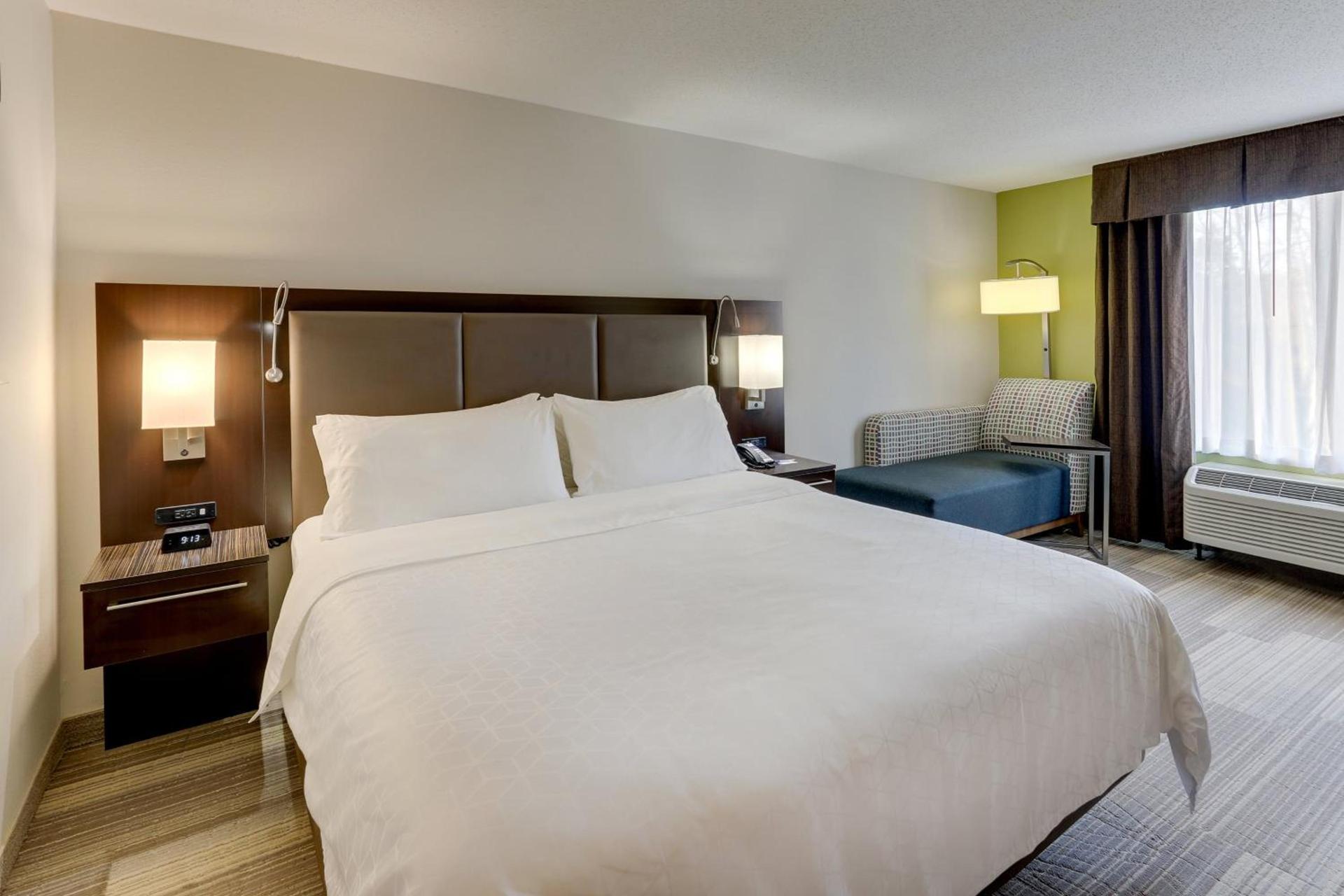 Holiday Inn Express Hotel & Suites Dayton-Centerville by IHG photo 38