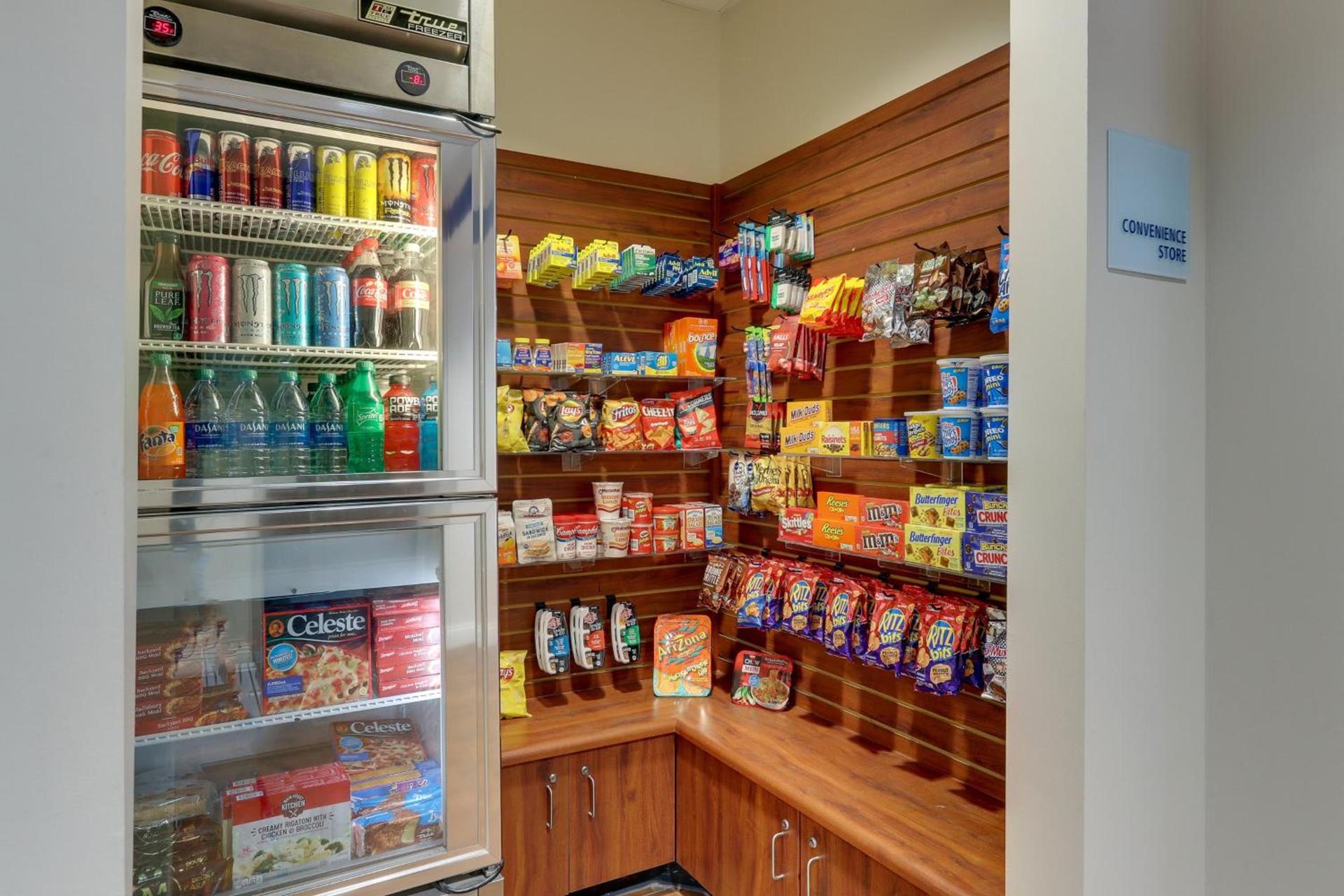 Holiday Inn Express Hotel & Suites Dayton-Centerville by IHG photo 17