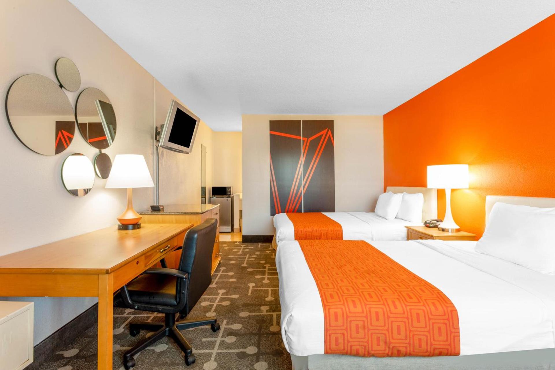 Howard Johnson by Wyndham Virginia Beach photo 16