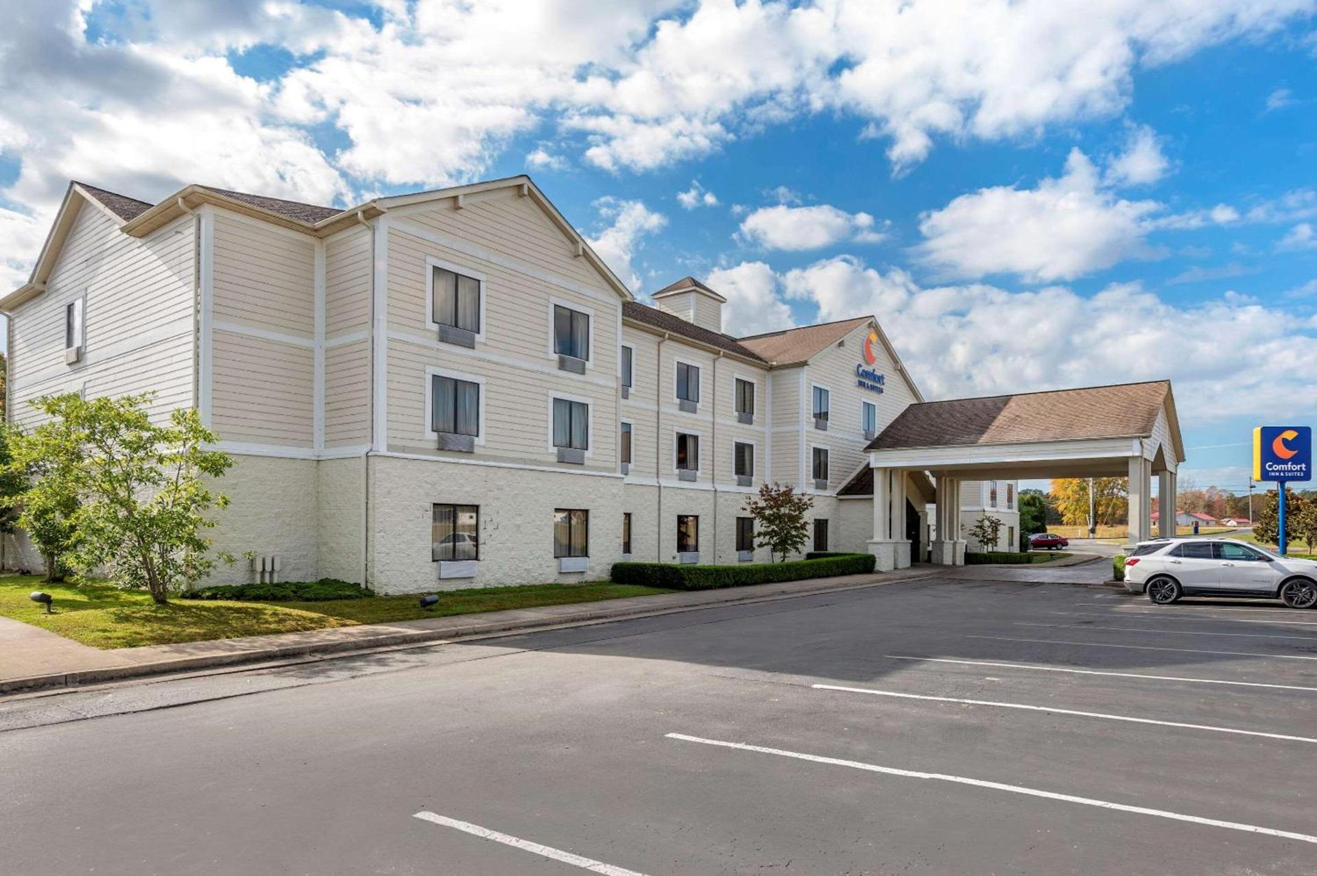 Holiday Inn Express & Suites Morehead by IHG — hotel in Morehead