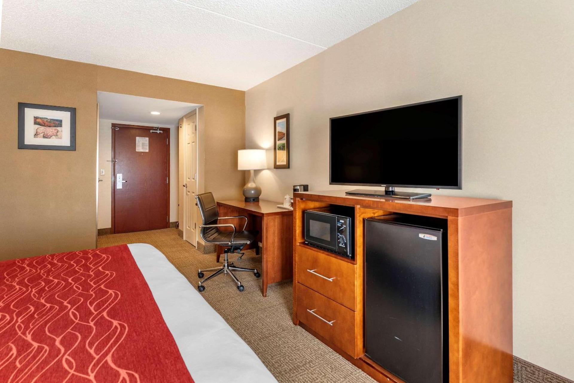 Holiday Inn Express & Suites Morehead by IHG photo 7