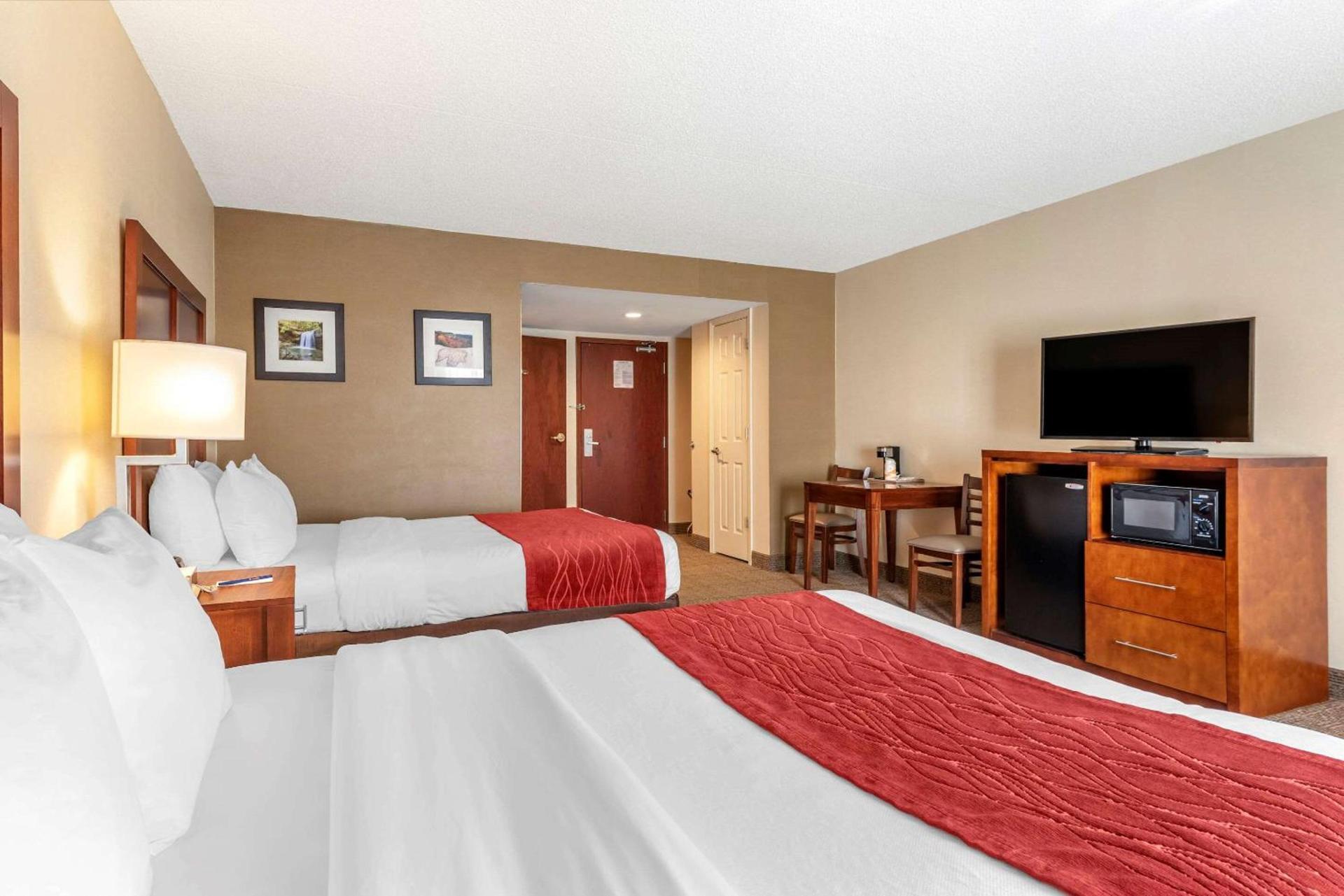 Holiday Inn Express & Suites Morehead by IHG photo 11