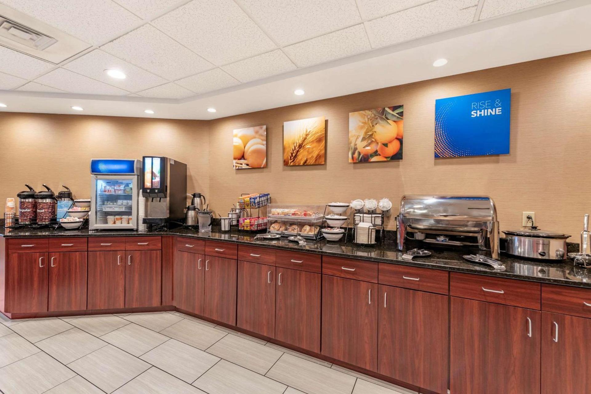 Holiday Inn Express & Suites Morehead by IHG photo 21