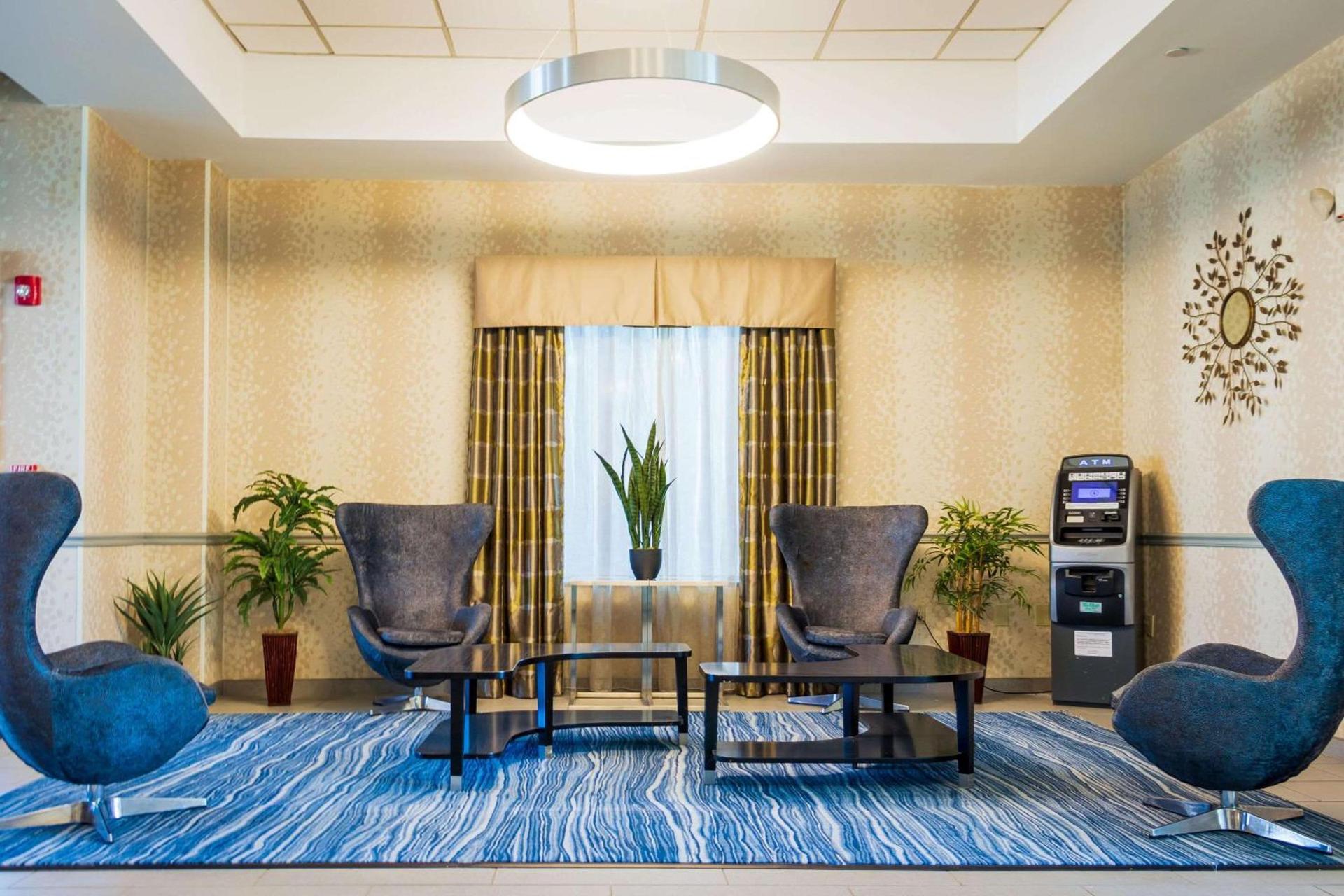 Comfort Inn & Suites Plainville-Foxboro photo 30