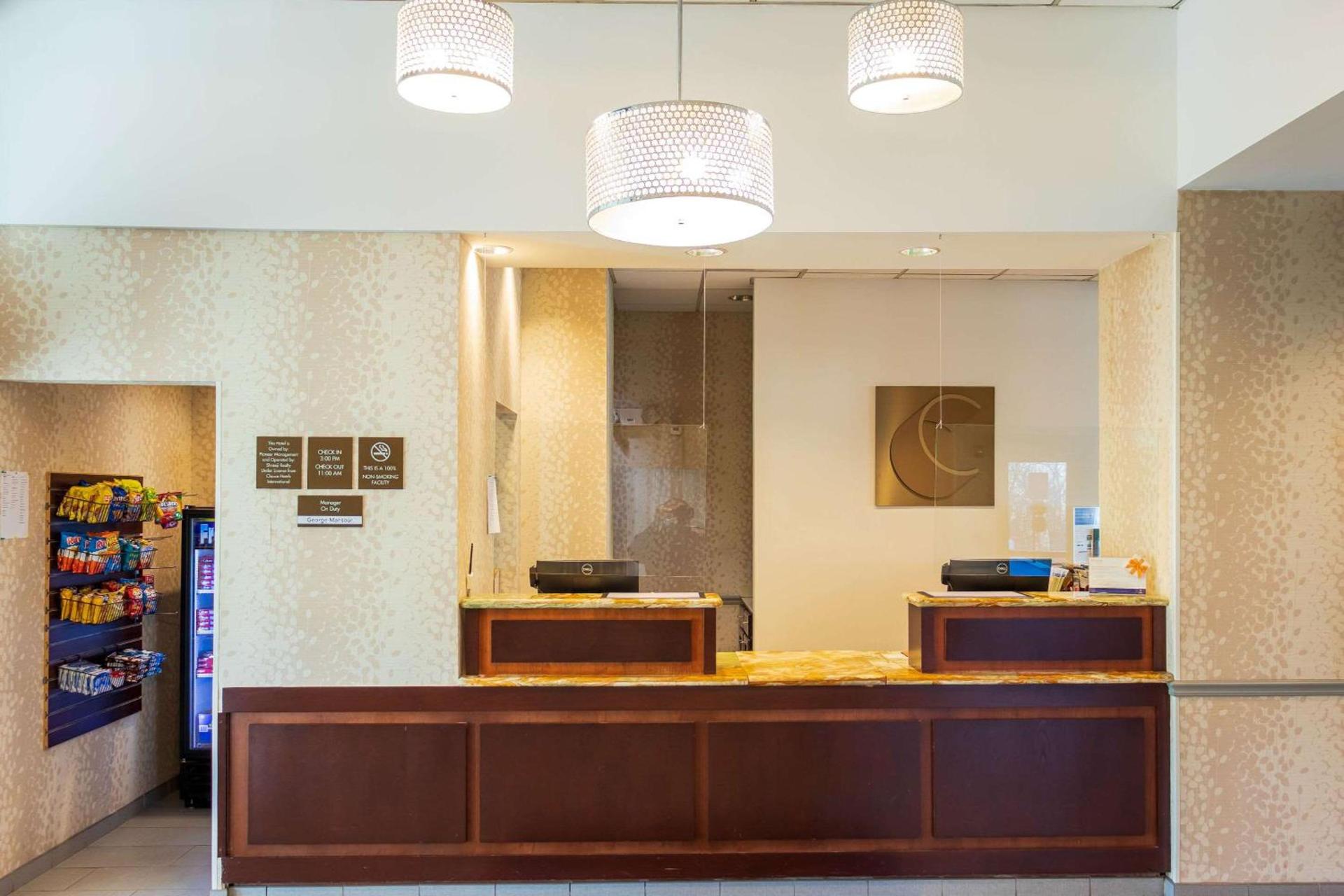 Comfort Inn & Suites Plainville-Foxboro photo 7