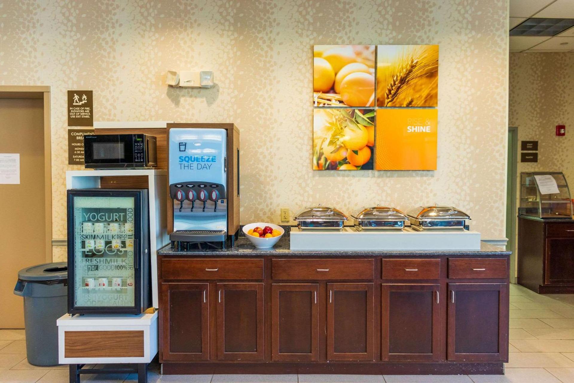 Comfort Inn & Suites Plainville-Foxboro photo 20