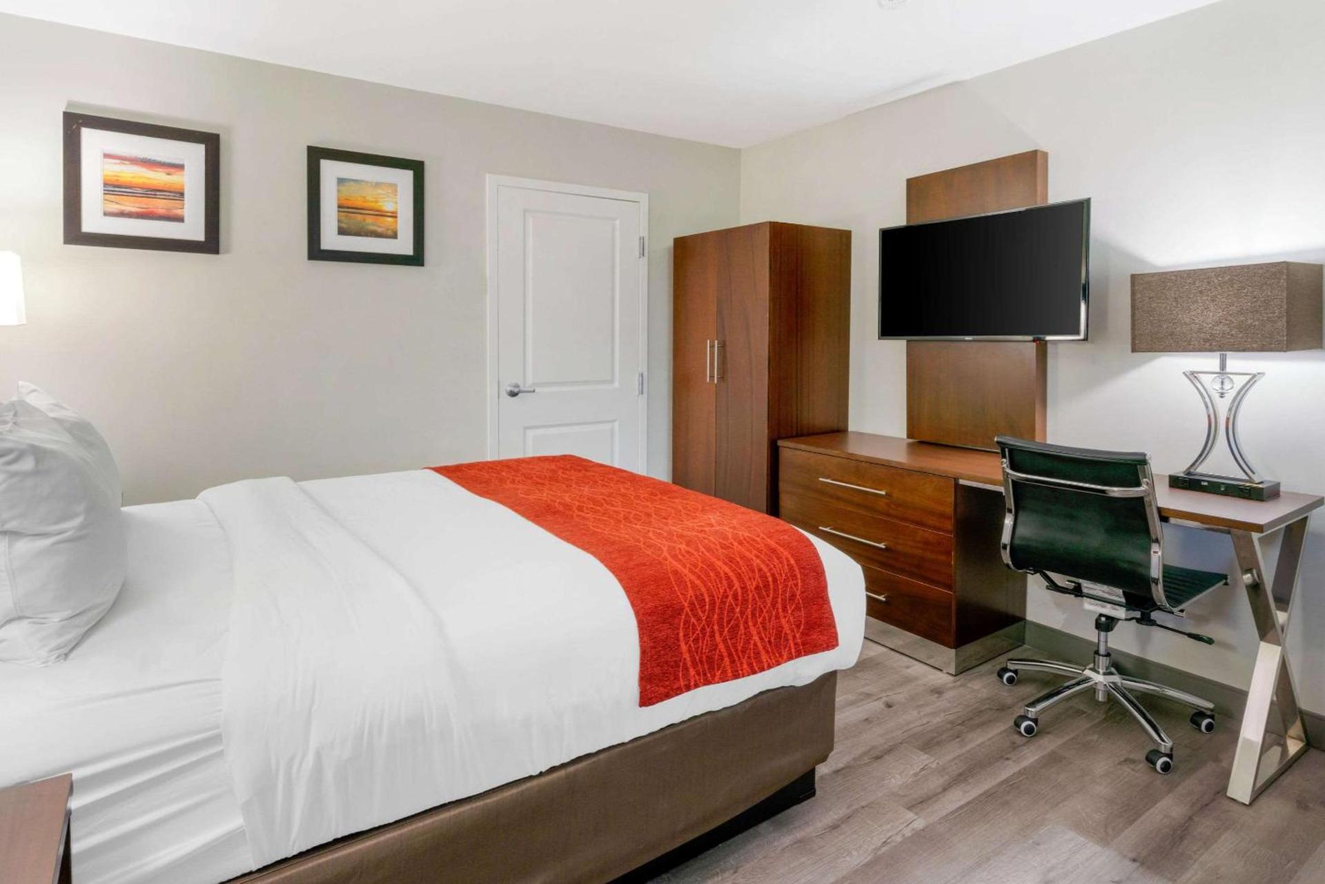 Comfort Inn Antioch - Century Plaza photo 21
