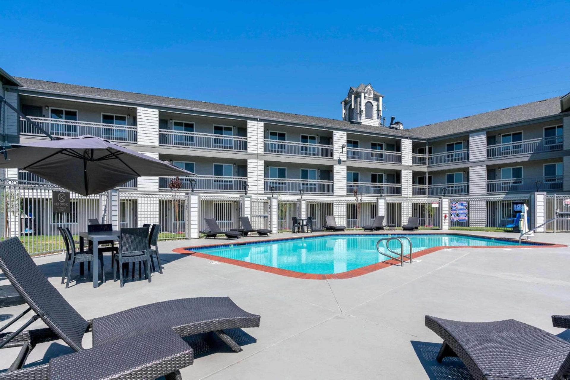 Comfort Inn Antioch - Century Plaza photo 3