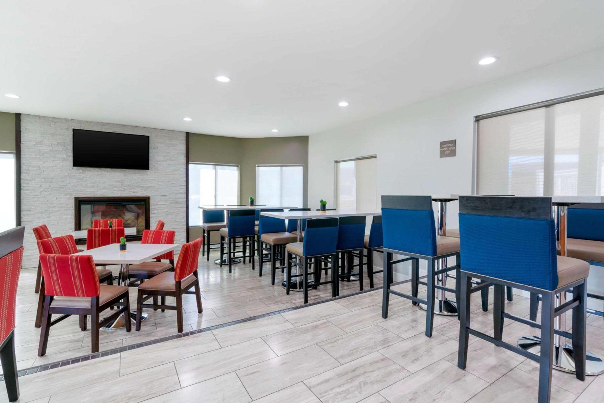 Comfort Inn Antioch - Century Plaza photo 15
