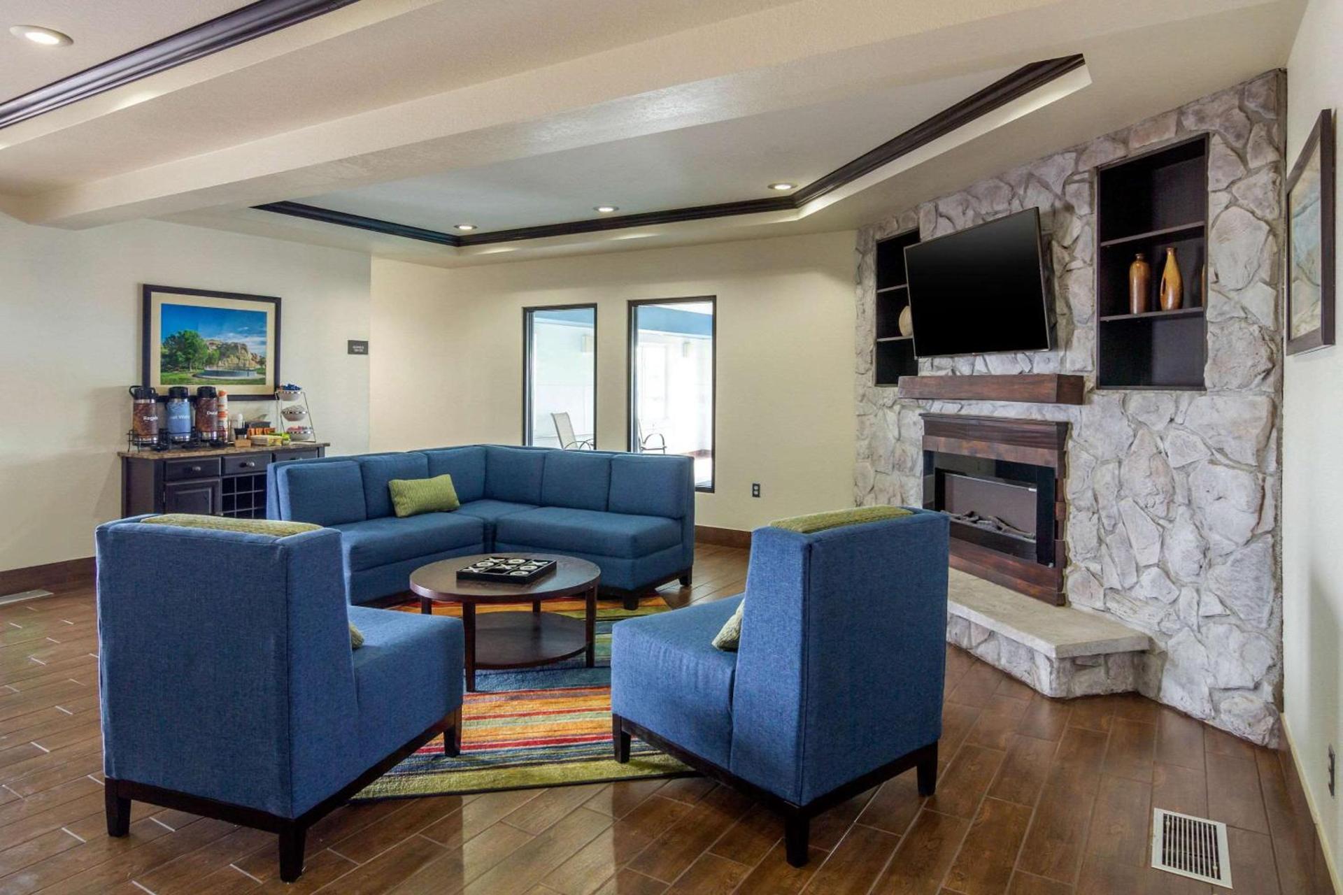 Comfort Inn & Suites Sterling photo 4