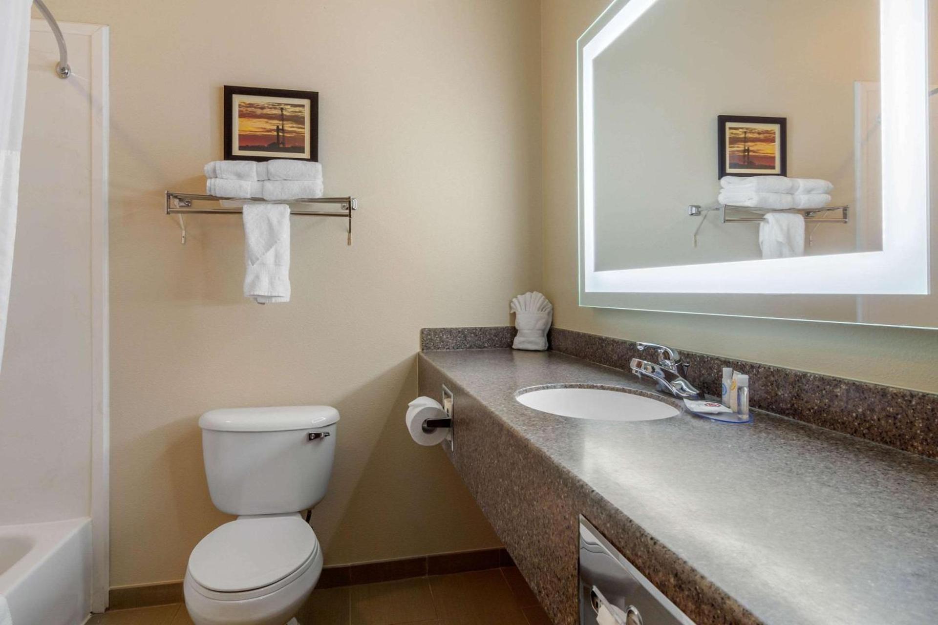 Comfort Inn & Suites Sterling photo 18