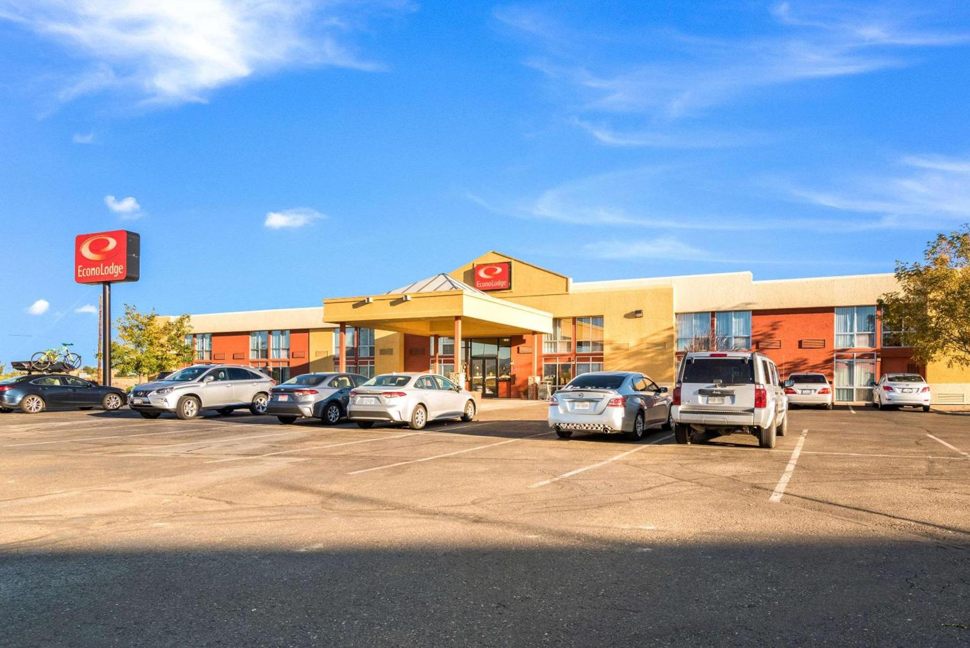 Econo Lodge Grand Junction North photo 2
