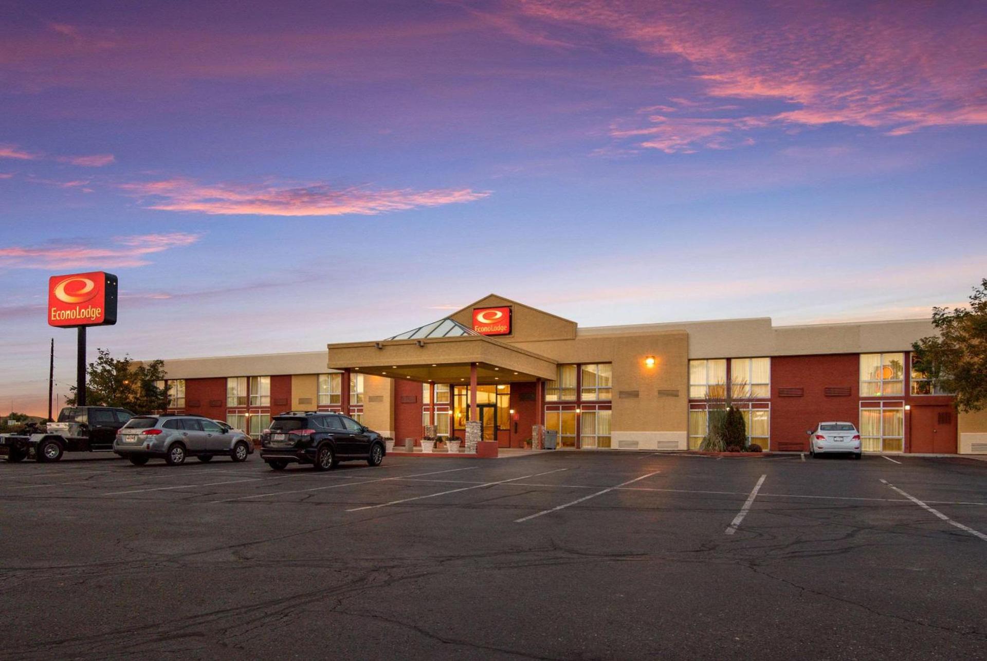 Econo Lodge Grand Junction North photo 19