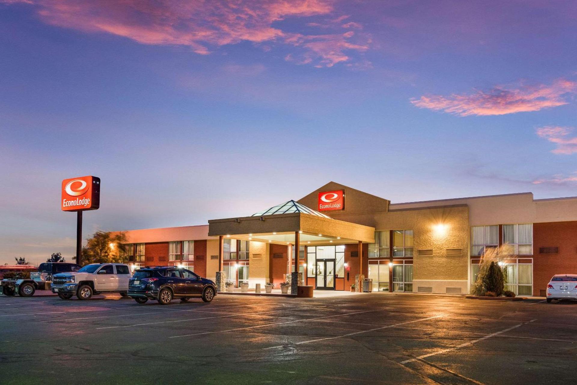 Econo Lodge Grand Junction North photo 20