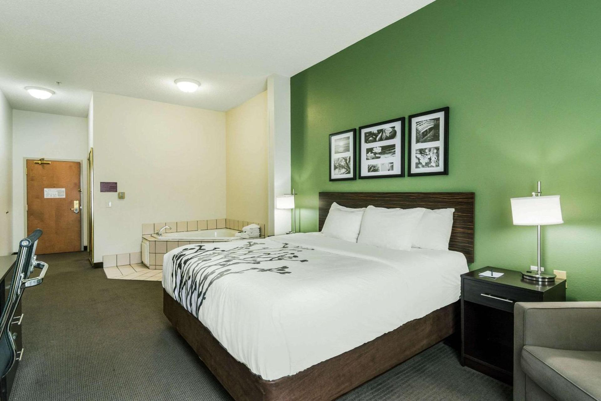 Sleep Inn & Suites Smithfield near I-95 photo 10