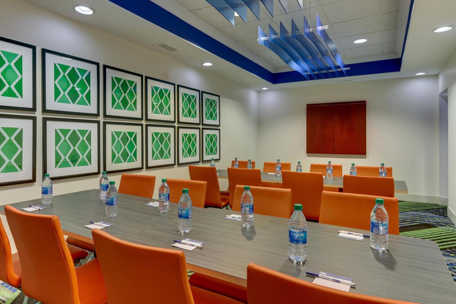 Holiday Inn Express Hotel & Suites Dayton-Centerville by IHG photo 21