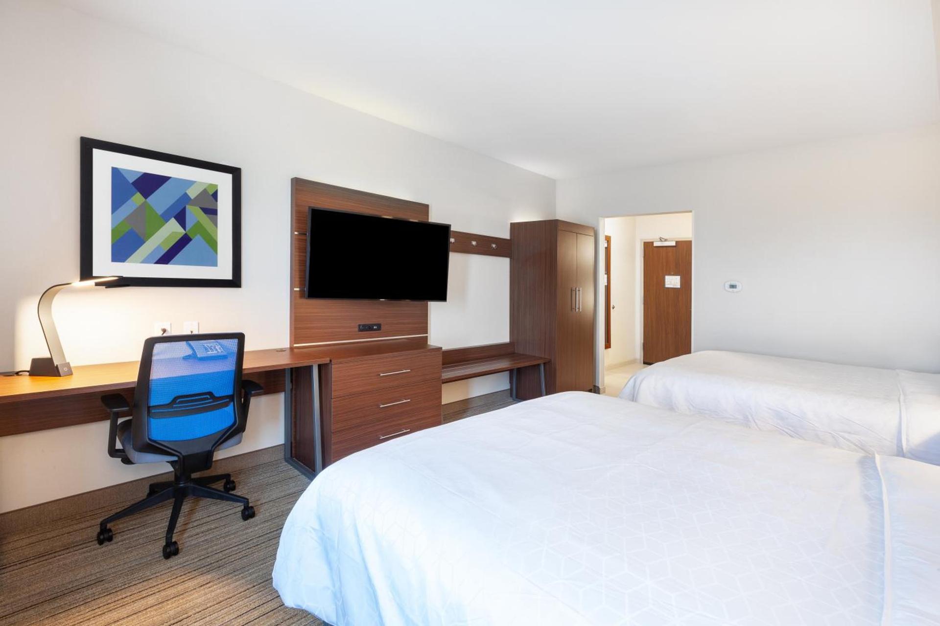 Holiday Inn Express & Suites - Tulsa Northeast - Owasso by IHG photo 42