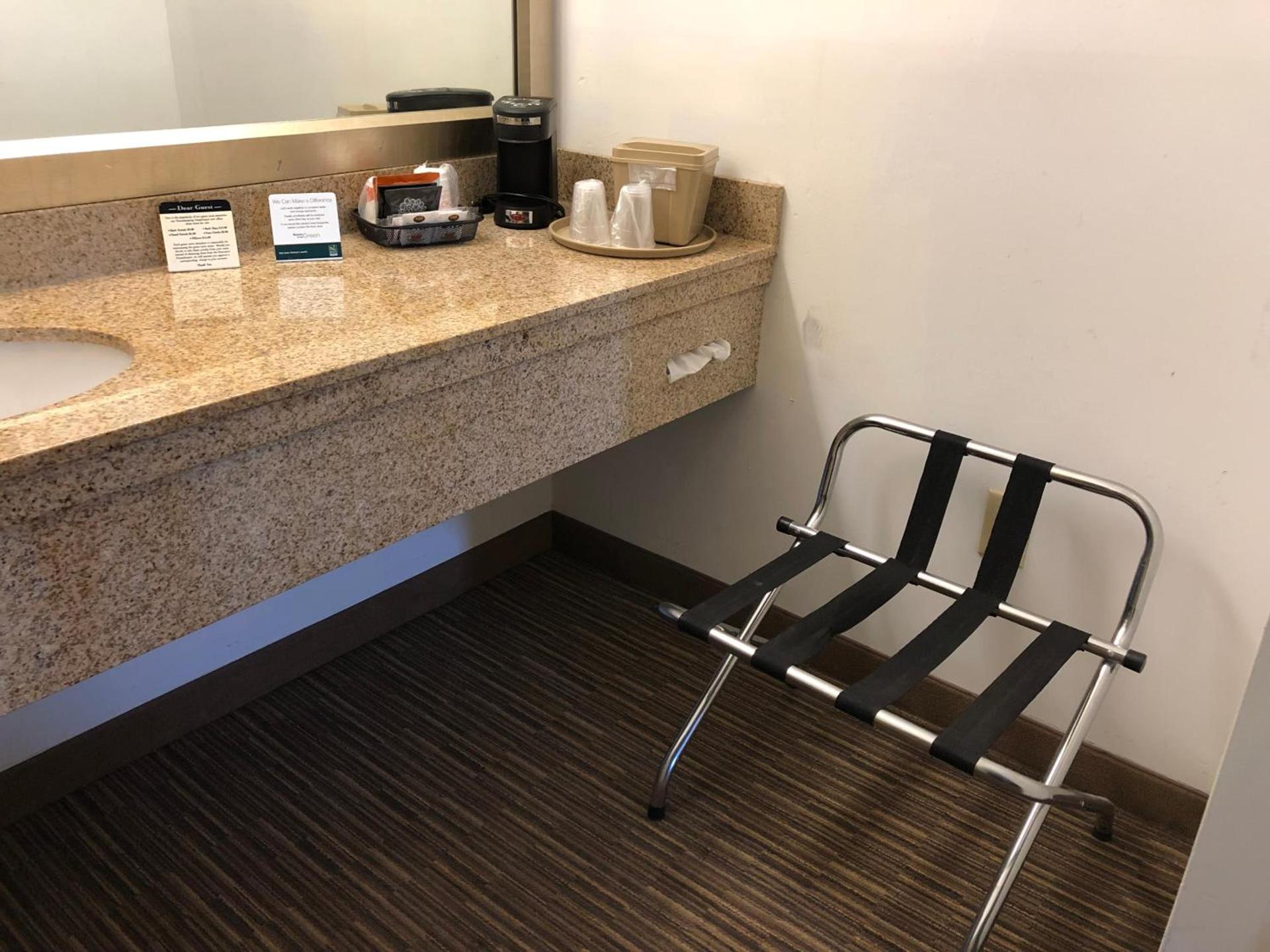 Quality Inn Bennettsville photo 20