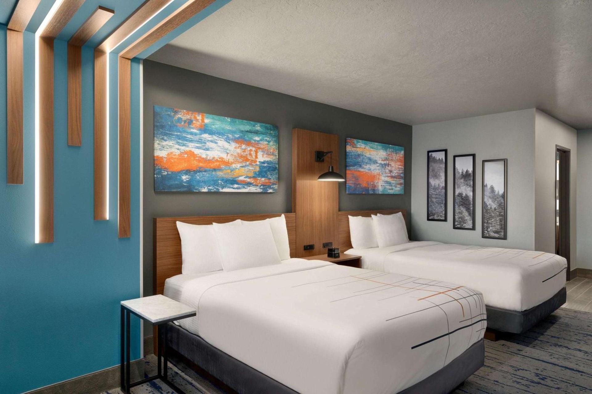 La Quinta Inn & Suites by Wyndham Springfield photo 37