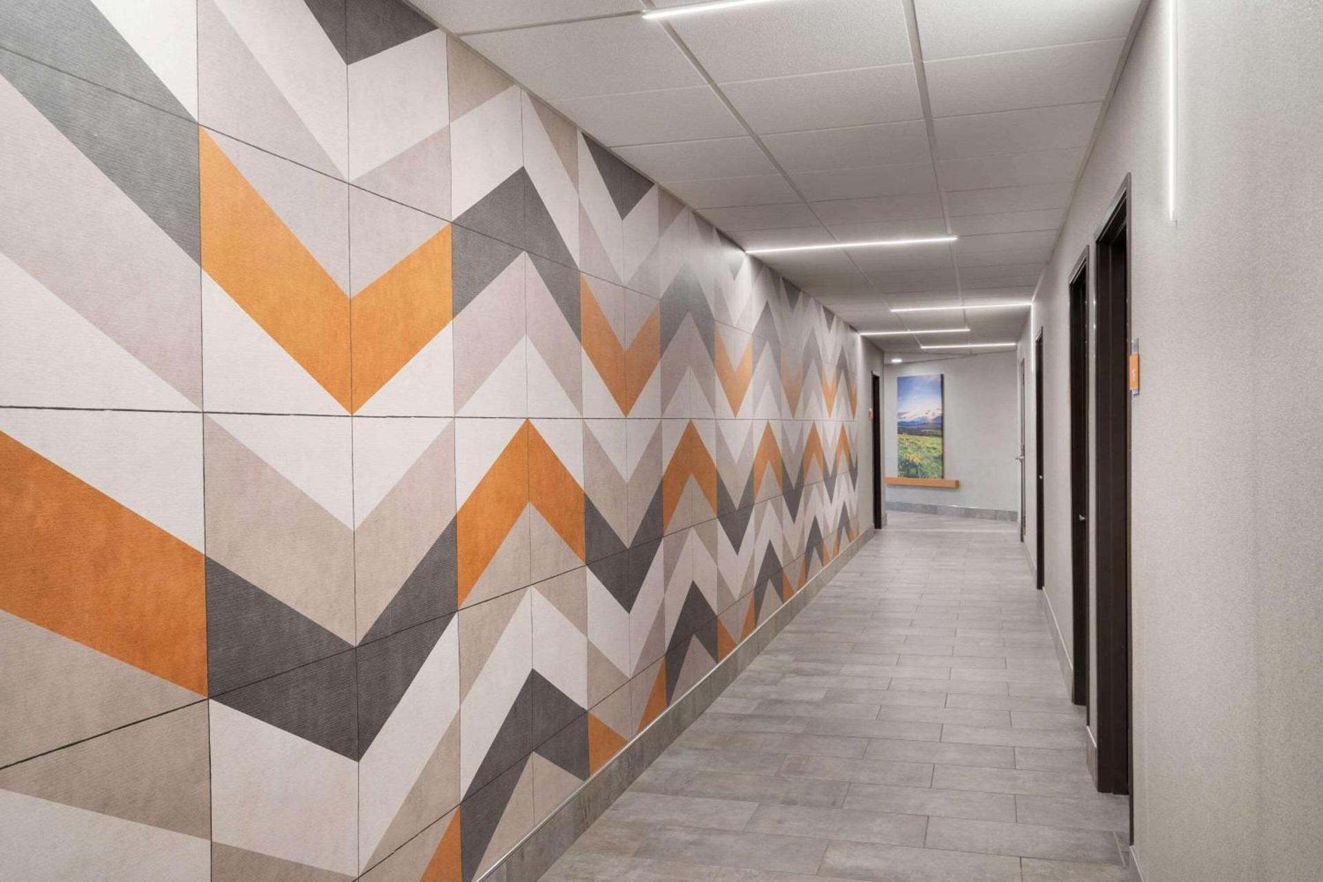 La Quinta Inn & Suites by Wyndham Springfield photo 43
