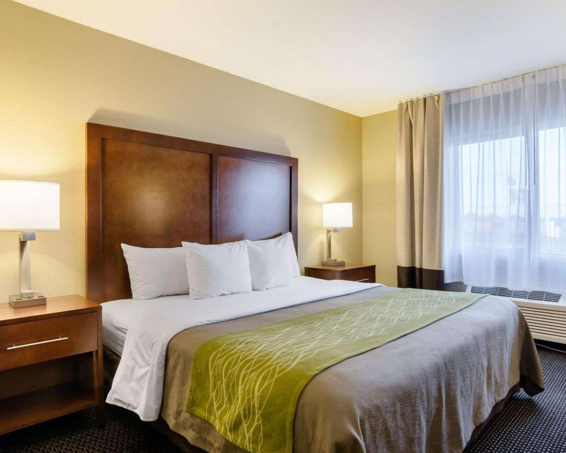 Comfort Inn Garden City photo 13