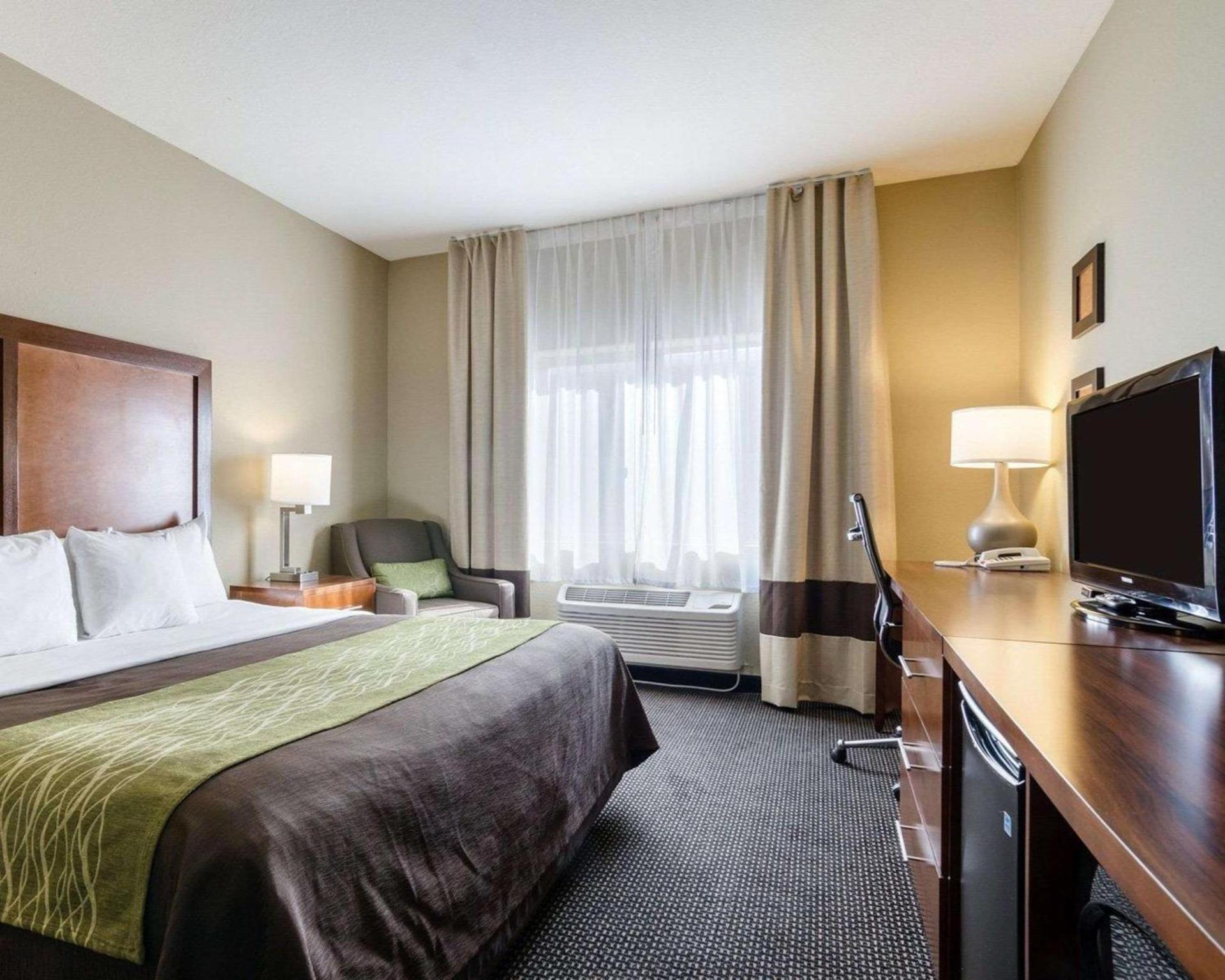 Comfort Inn Garden City photo 17