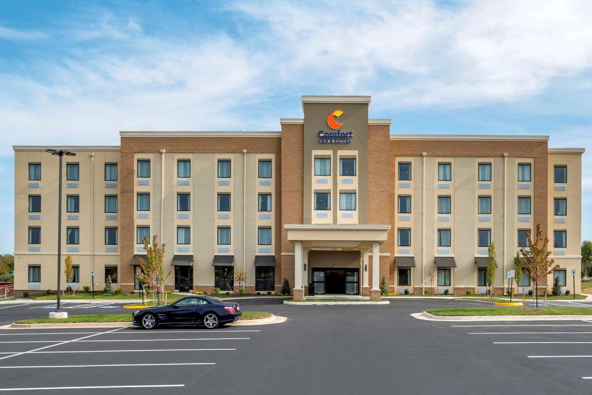 Comfort Inn & Suites Winchester photo 2