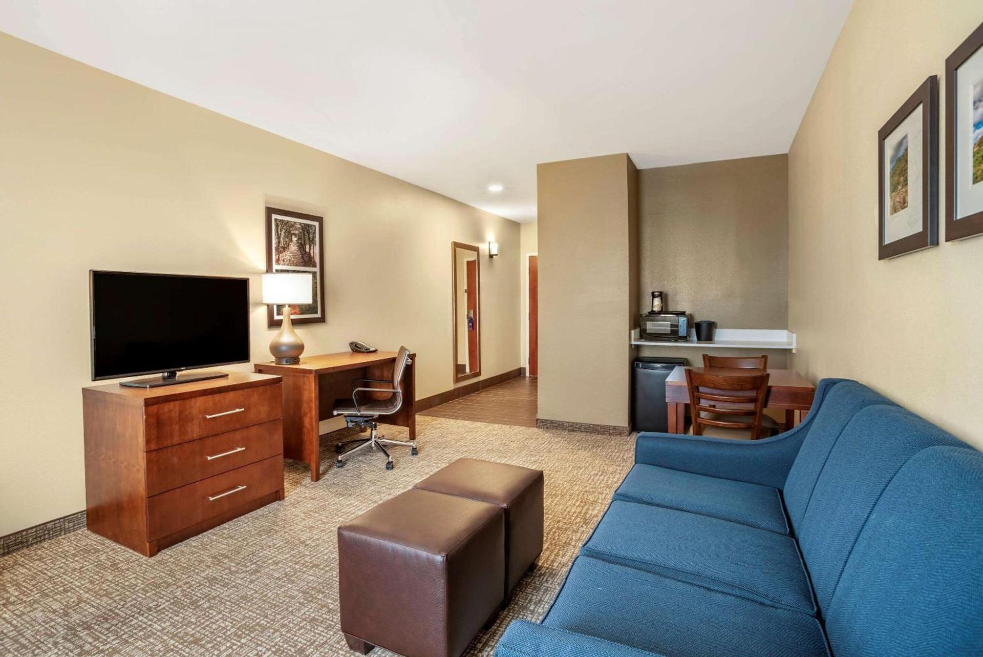Comfort Inn & Suites Winchester photo 22