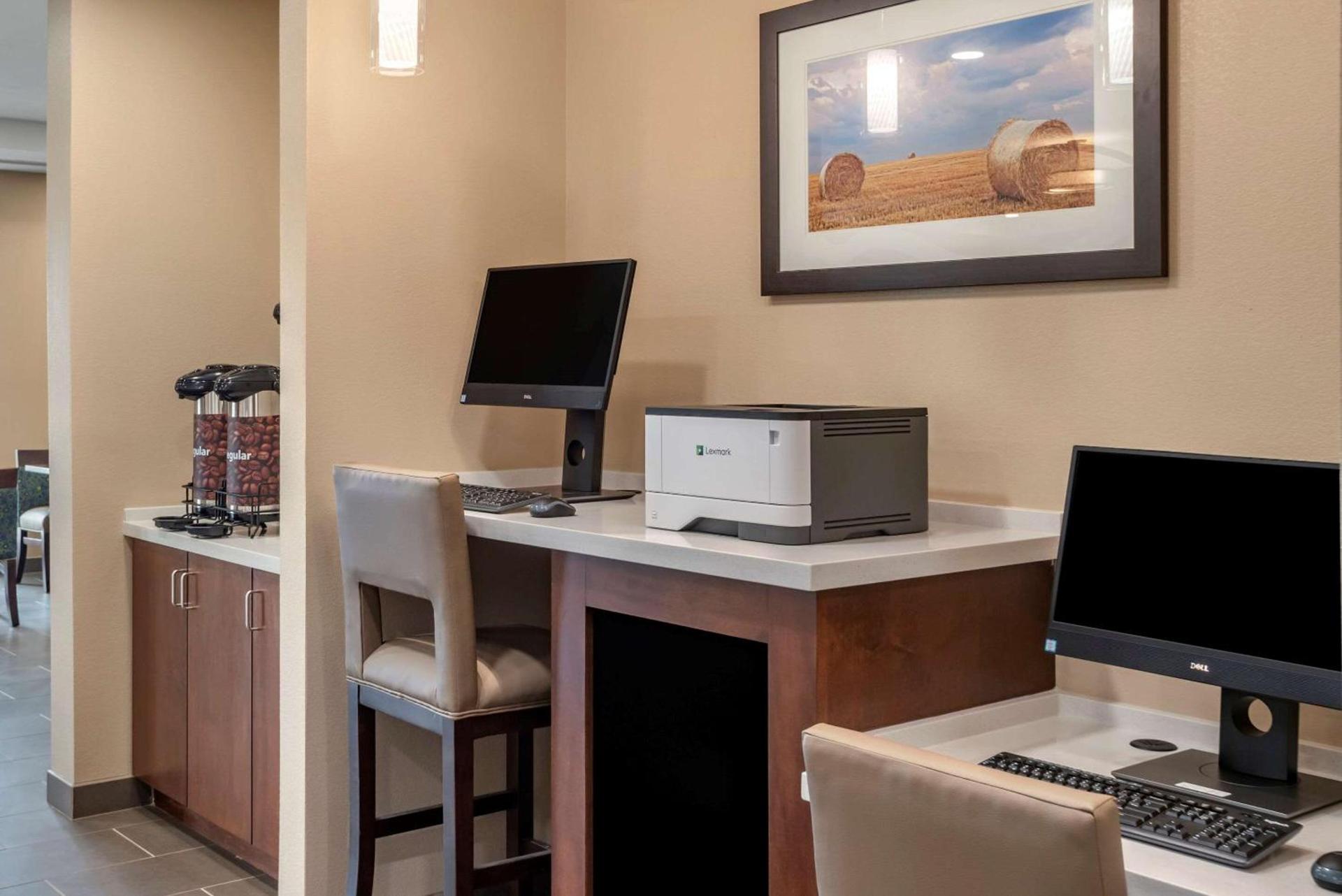 Comfort Inn & Suites Winchester photo 27