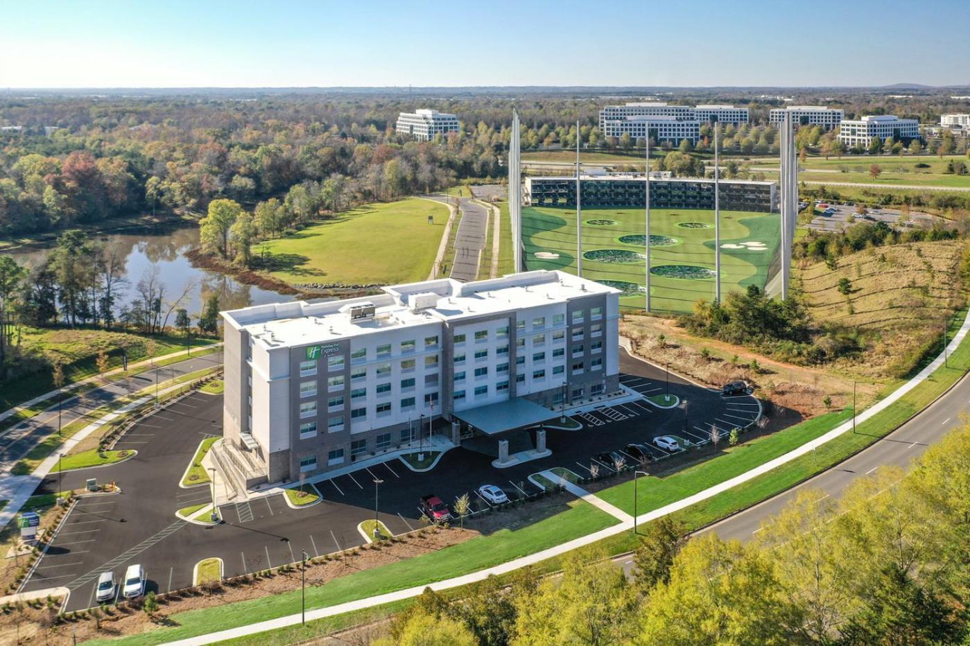 Holiday Inn Express & Suites Charlotte Southwest by IHG photo 6