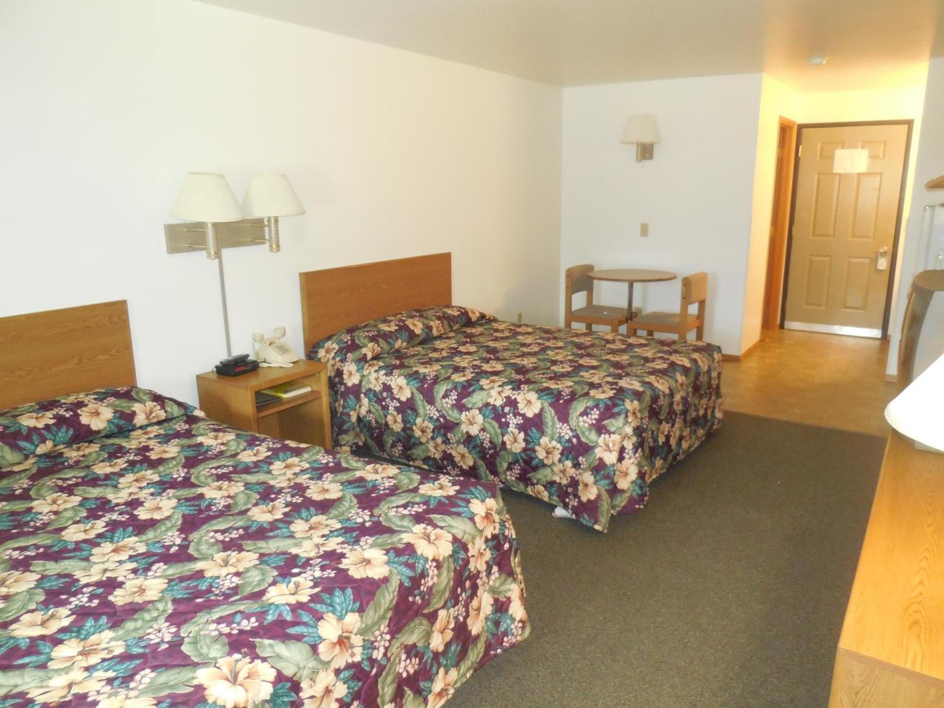 King's Inn of Platte photo 2
