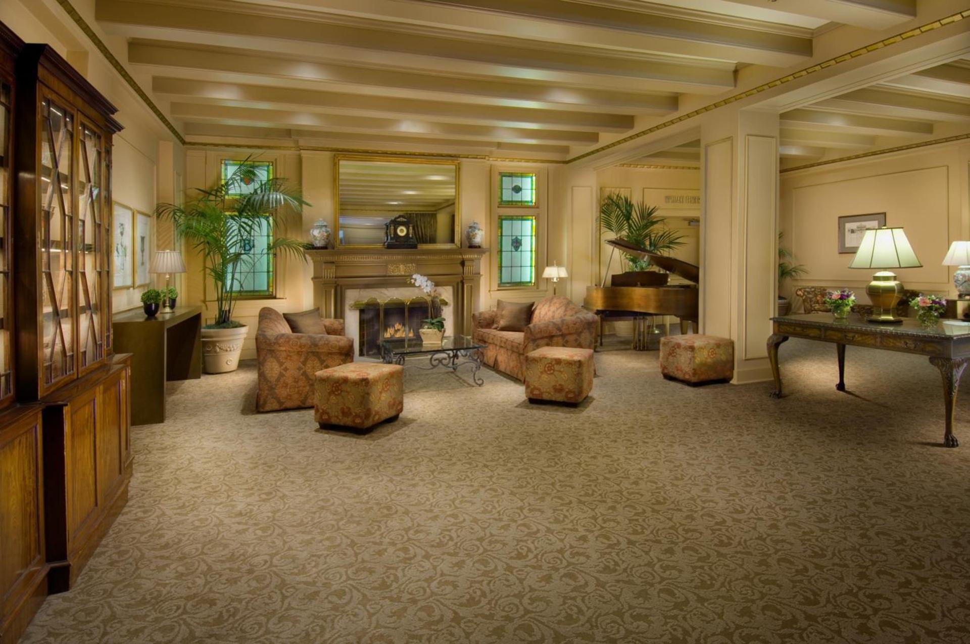 Mayflower Park Hotel photo 20