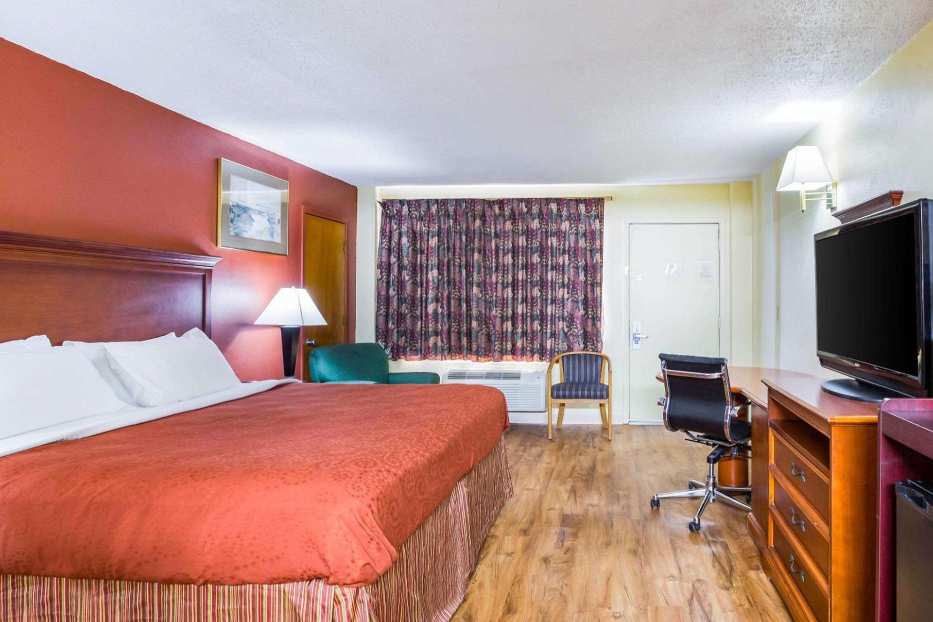 Rodeway Inn Bonifay photo 15