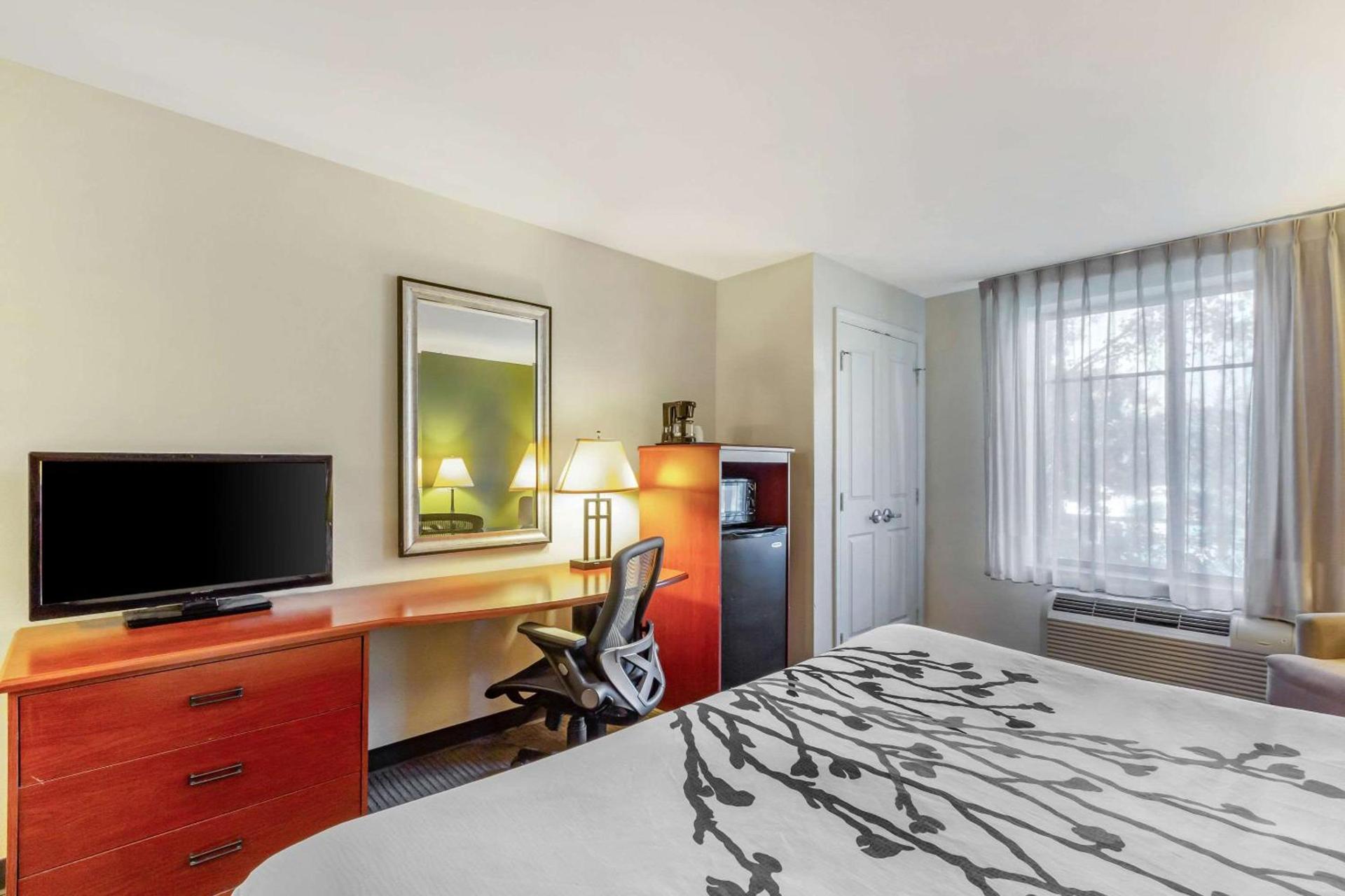 Sleep Inn & Suites Jacksonville West photo 8