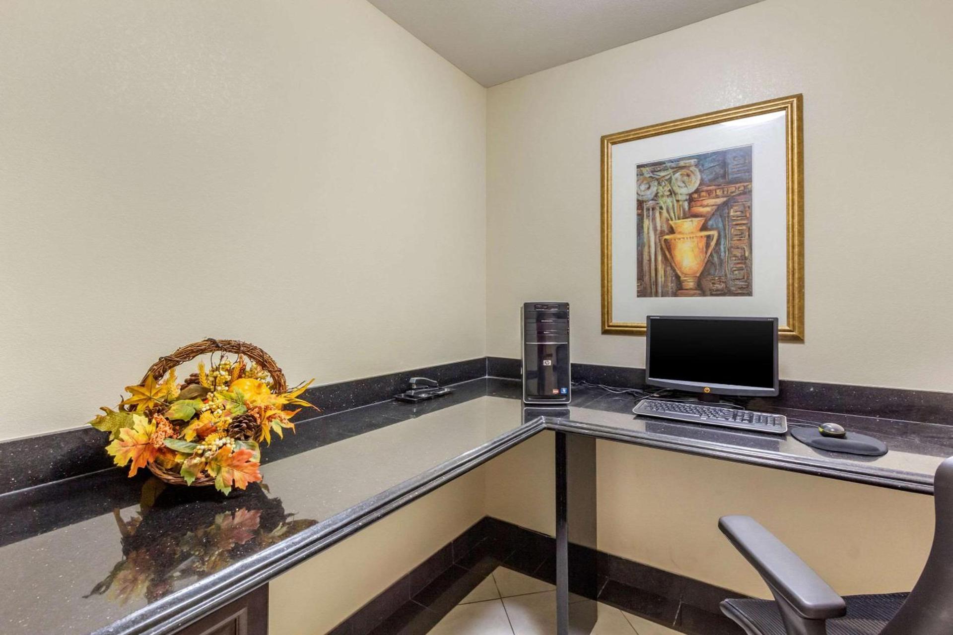 Sleep Inn & Suites Jacksonville West photo 29
