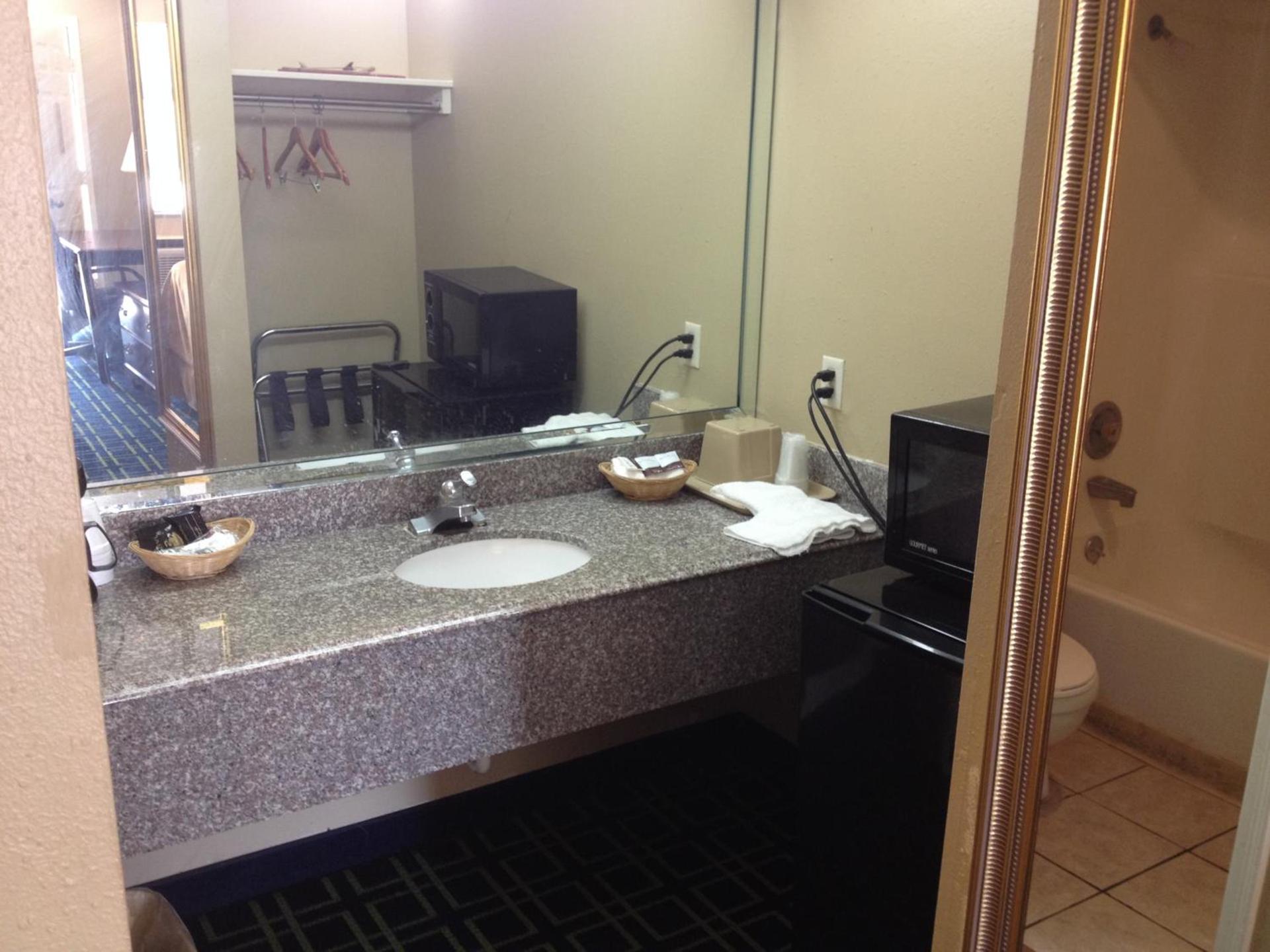 Motel 6-Freeport, TX photo 49