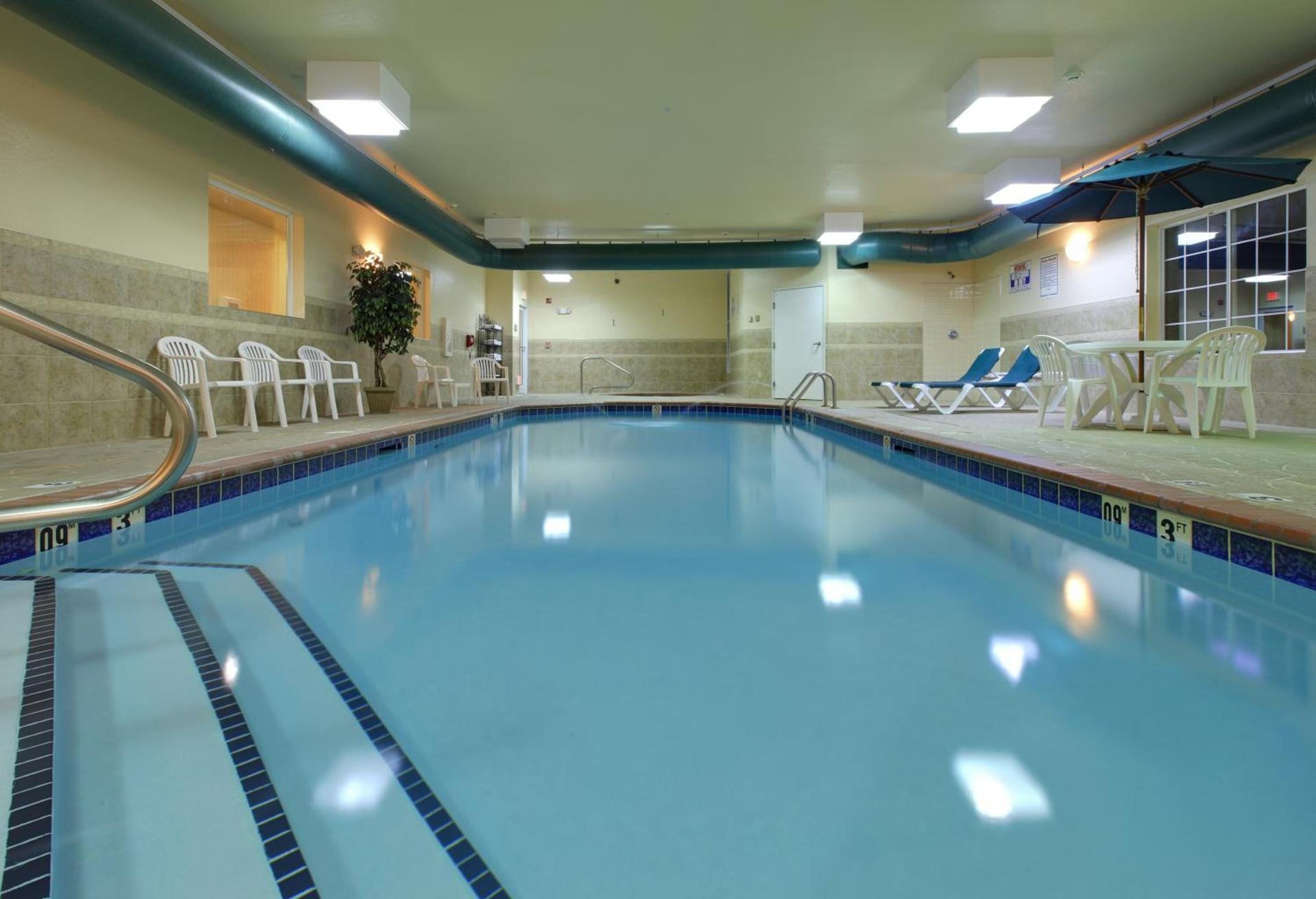 Country Inn & Suites by Radisson, El Dorado, AR photo 27