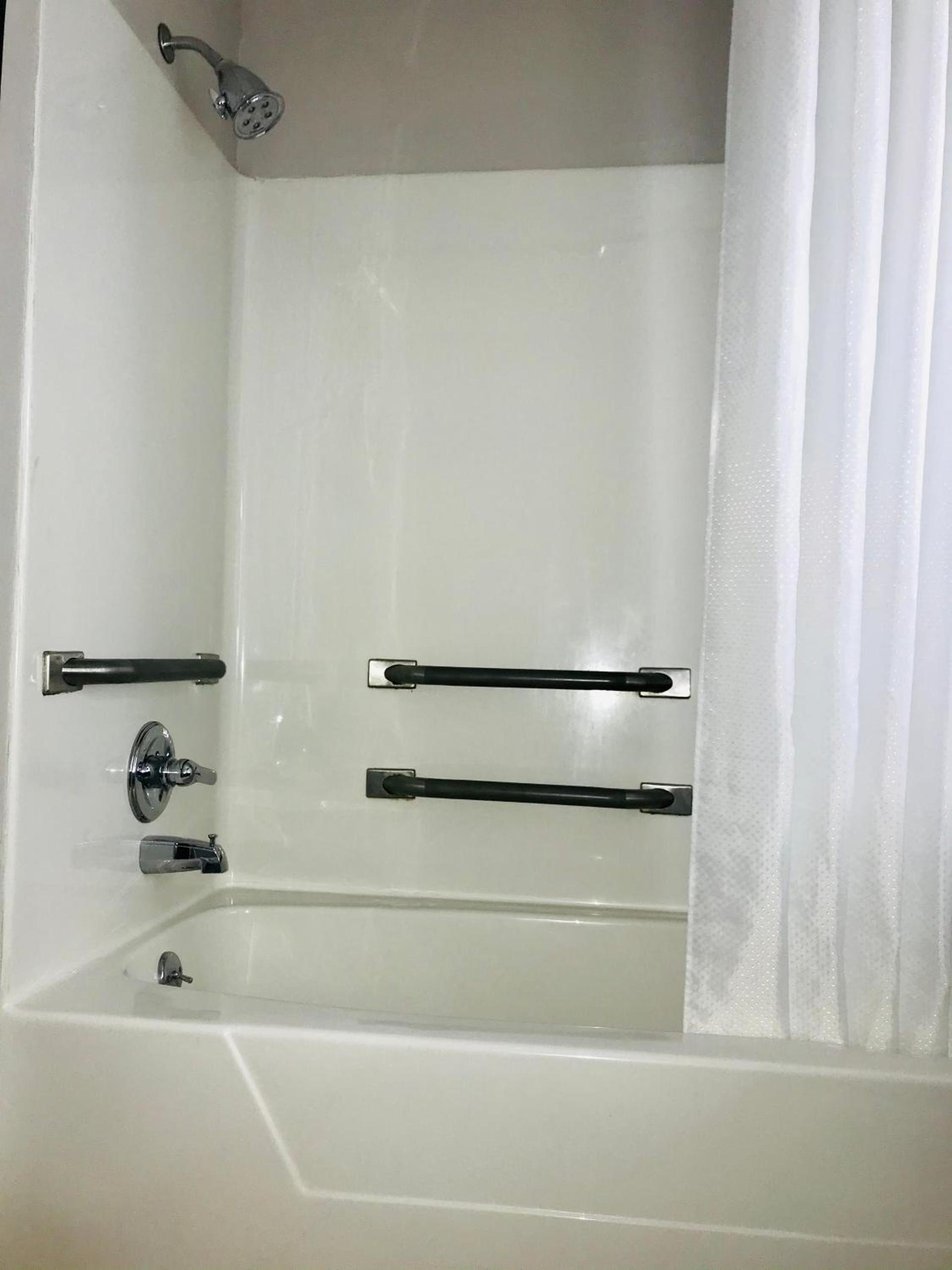 Country Inn & Suites by Radisson, Warner Robins, GA photo 44