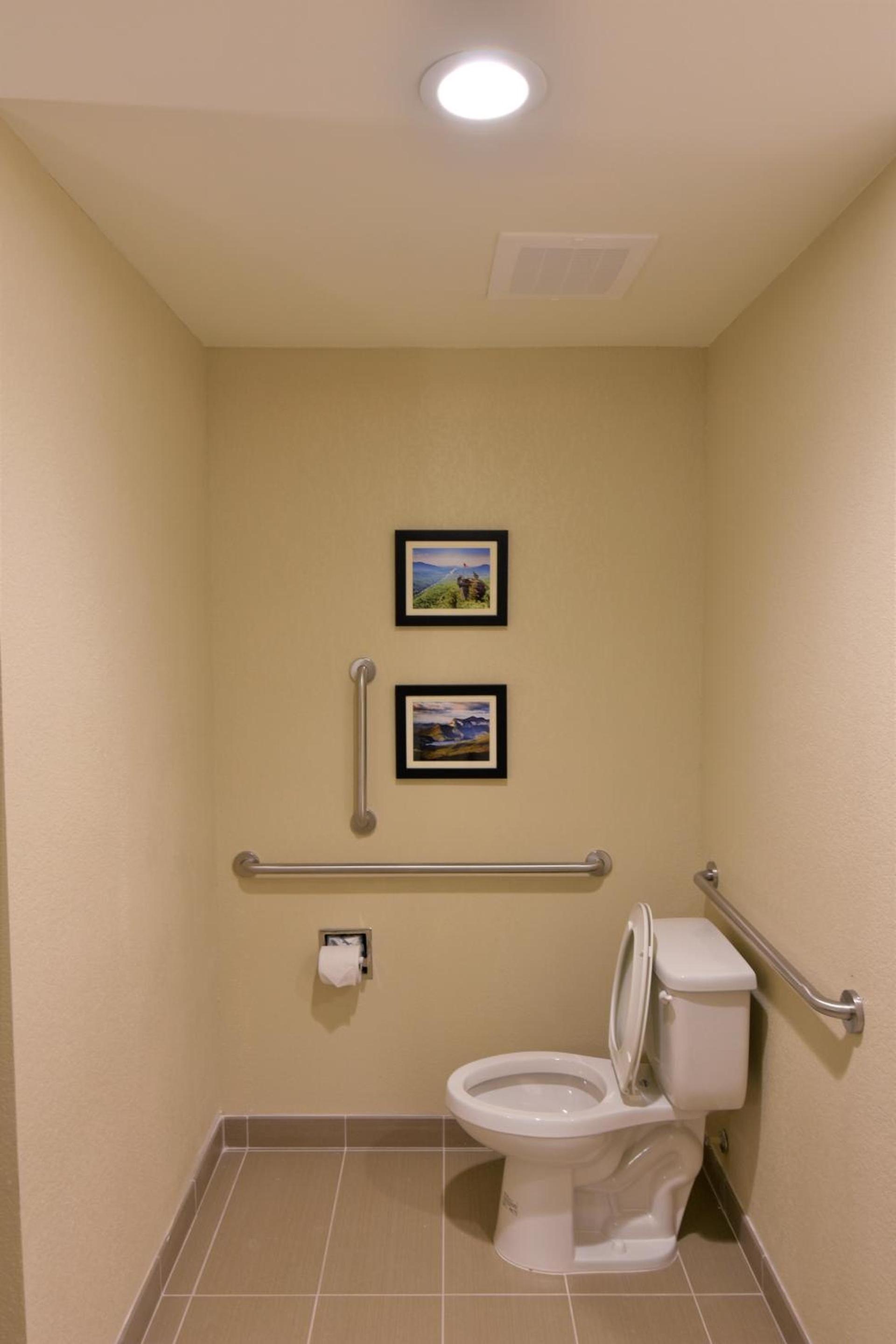 Comfort Inn & Suites Rock Hill Northeast photo 45