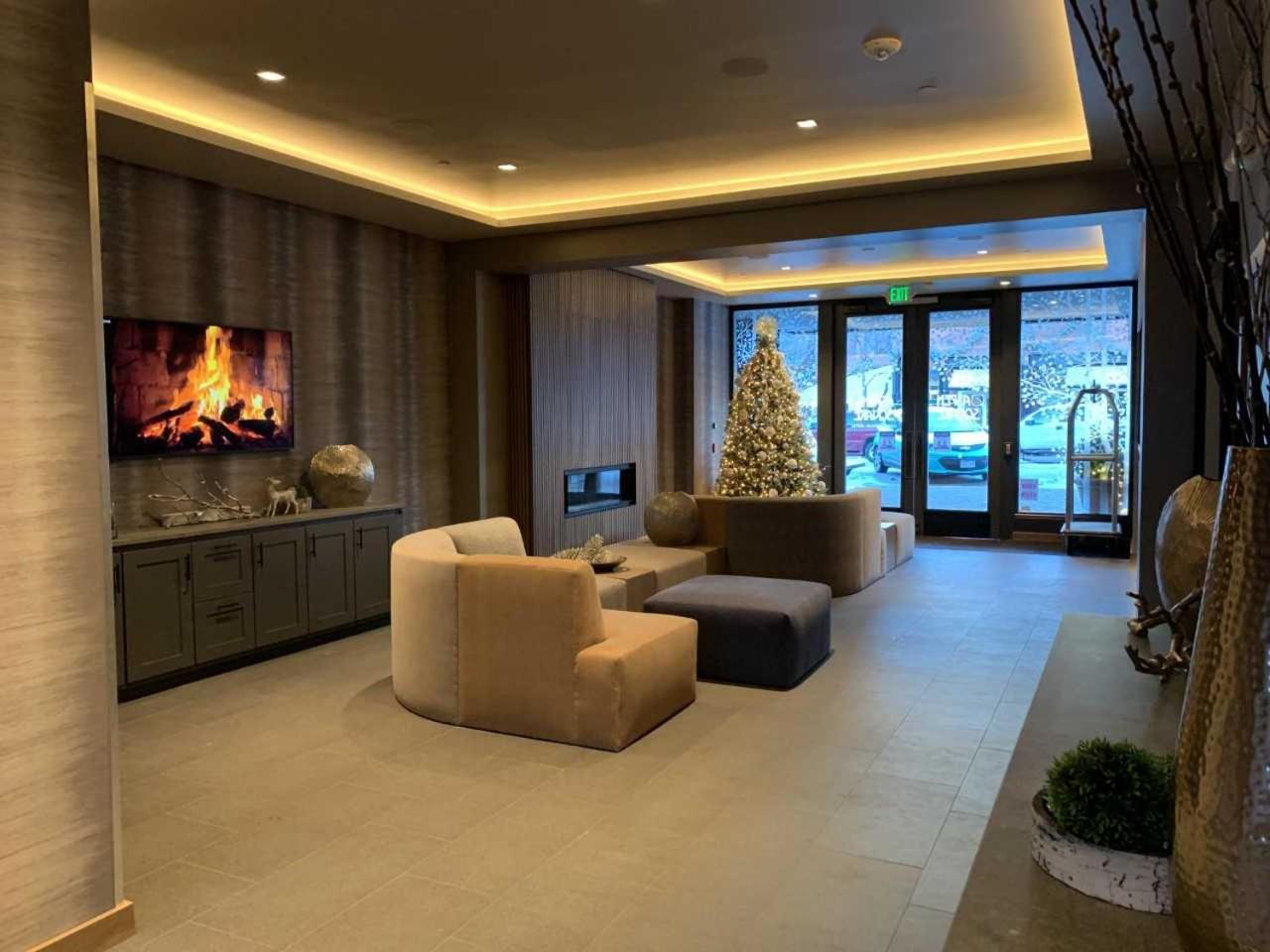 Aspen Square Condominium Hotel photo 12