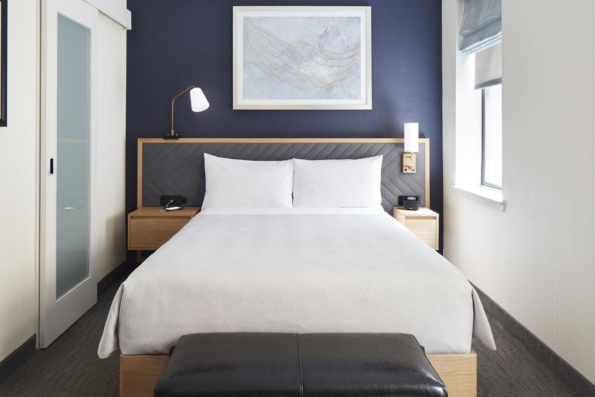 Newly Renovated Rooms at Club Quarters Hotel Times Square, New York photo 13