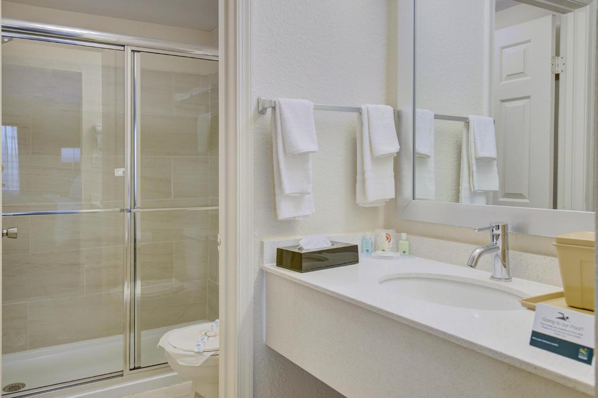 Quality Inn & Suites photo 4