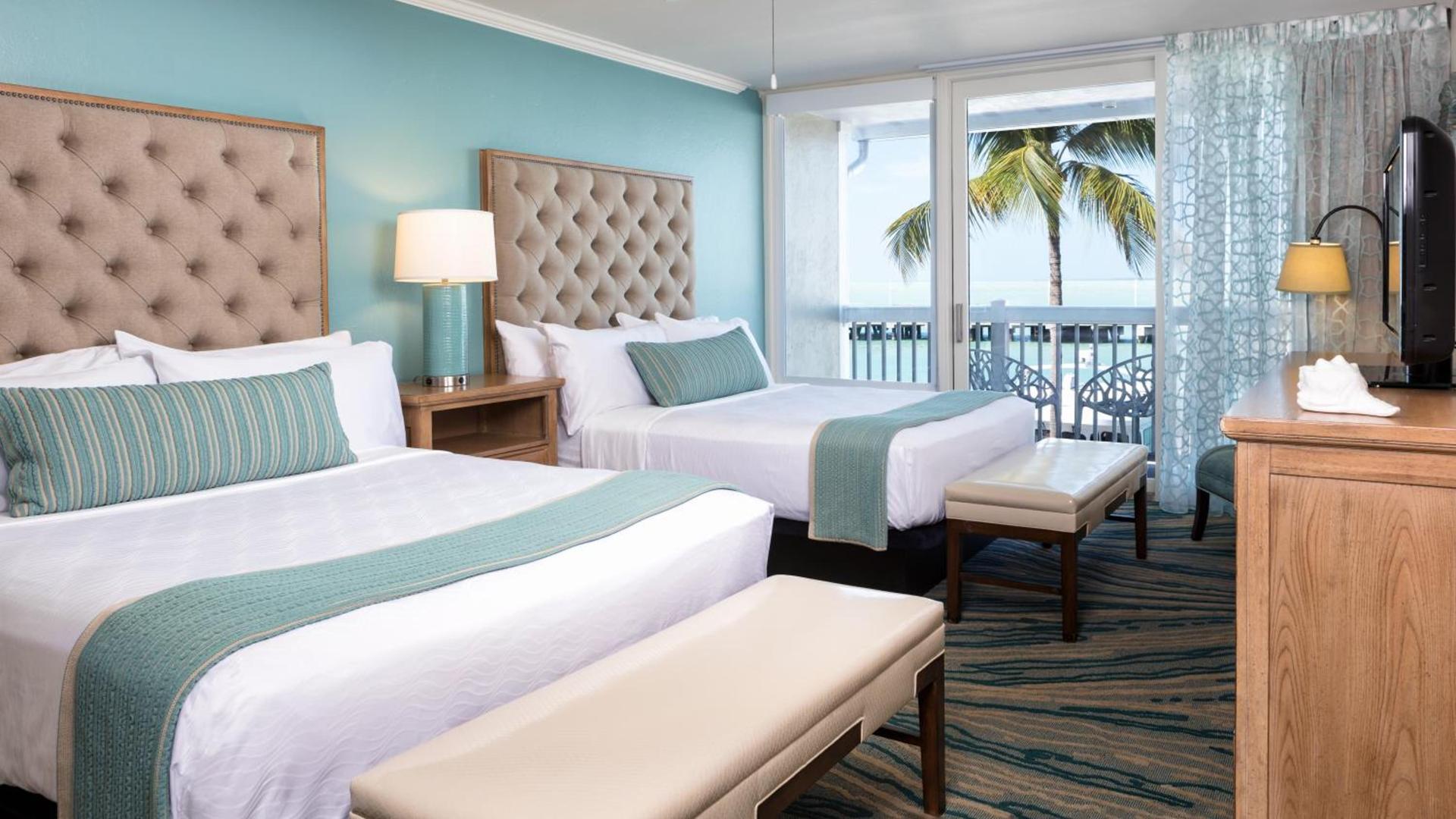 Opal Key Resort & Marina photo 3