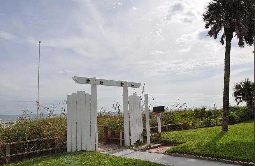 Sea Aire Oceanfront Inn photo 3