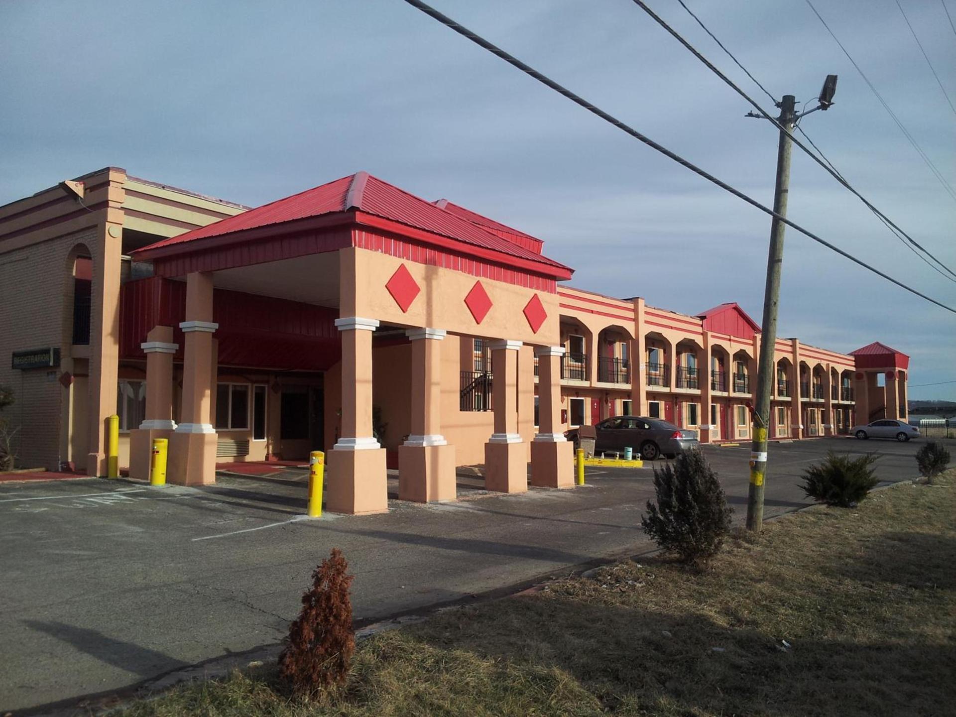 Garden Inn and Extended Stay — hotel in Shepherdsville
