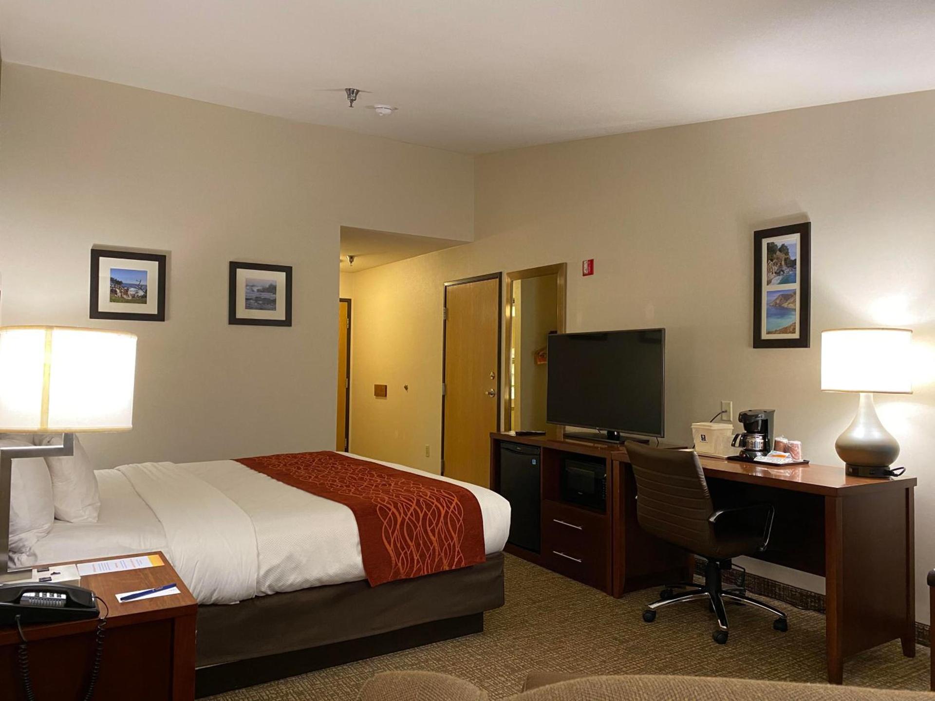 Comfort Inn Marina on the Monterey Bay photo 47