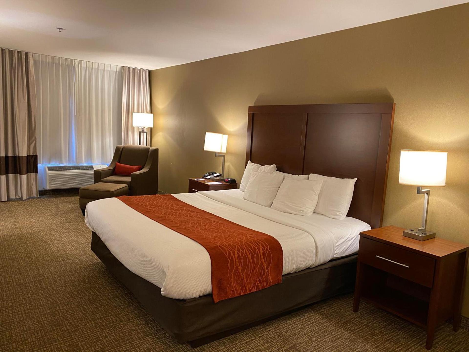 Comfort Inn Marina on the Monterey Bay photo 44