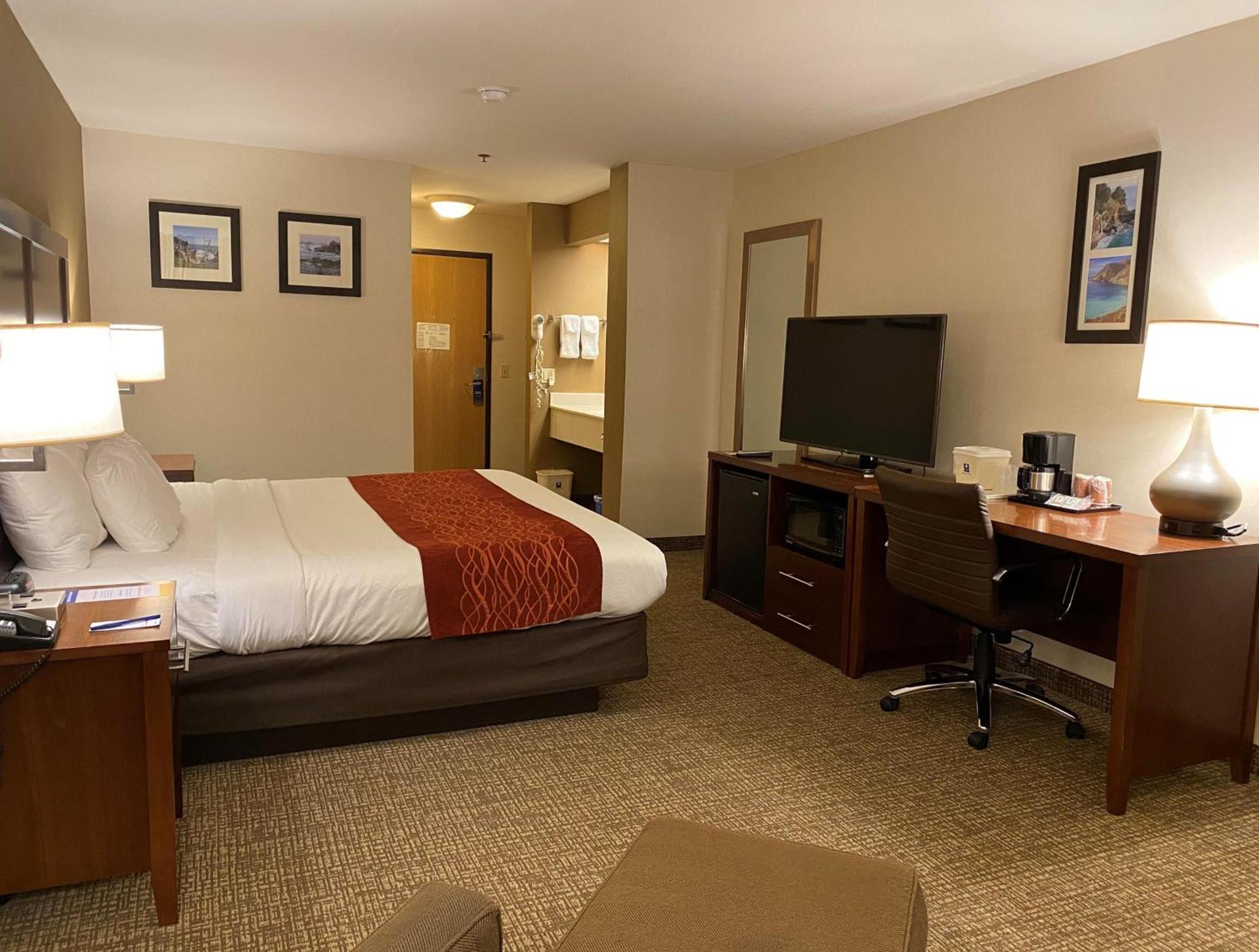 Comfort Inn Marina on the Monterey Bay photo 43