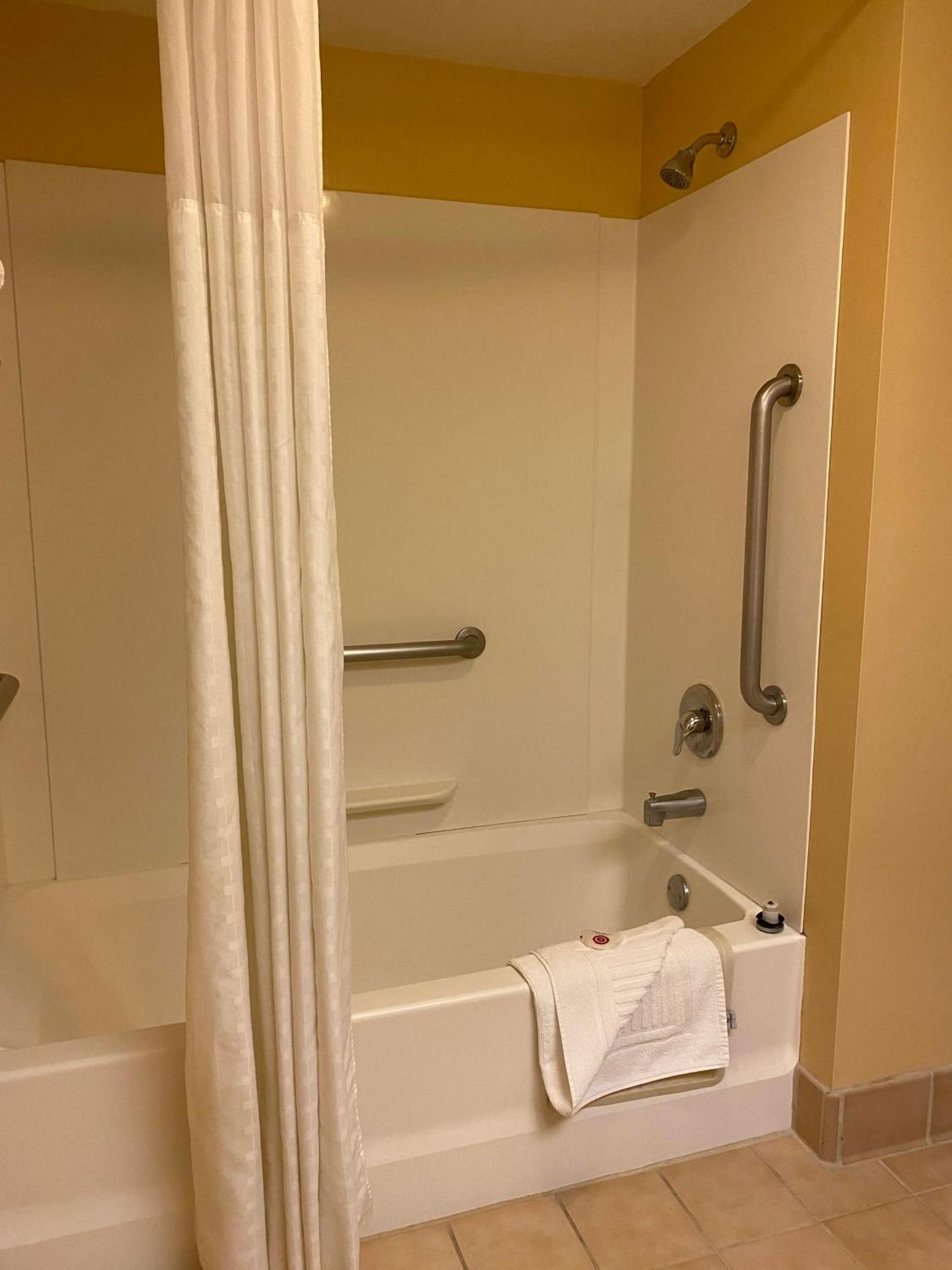 Comfort Inn Marina on the Monterey Bay photo 38